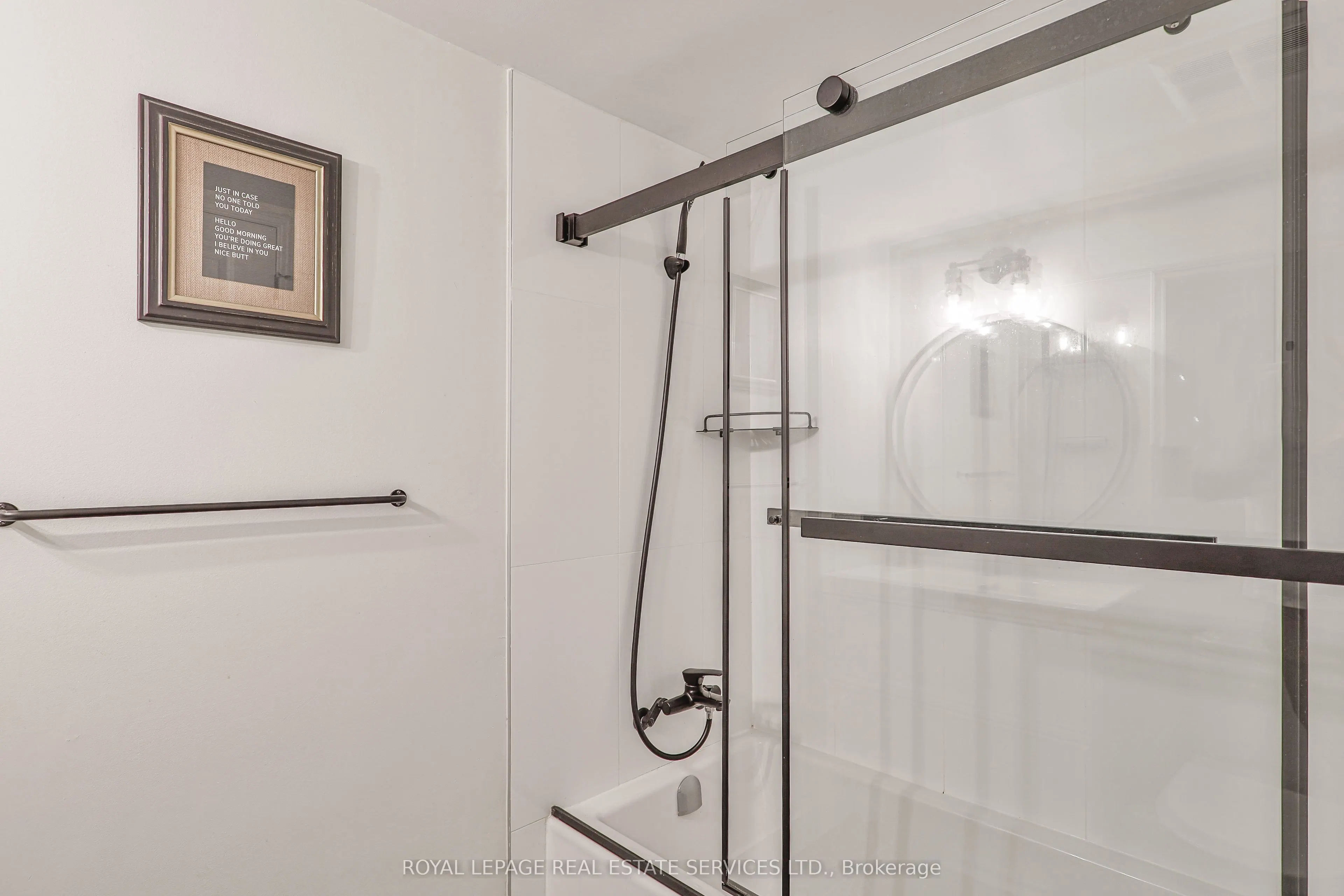 2267 Lakeshore Boulevard W, #216