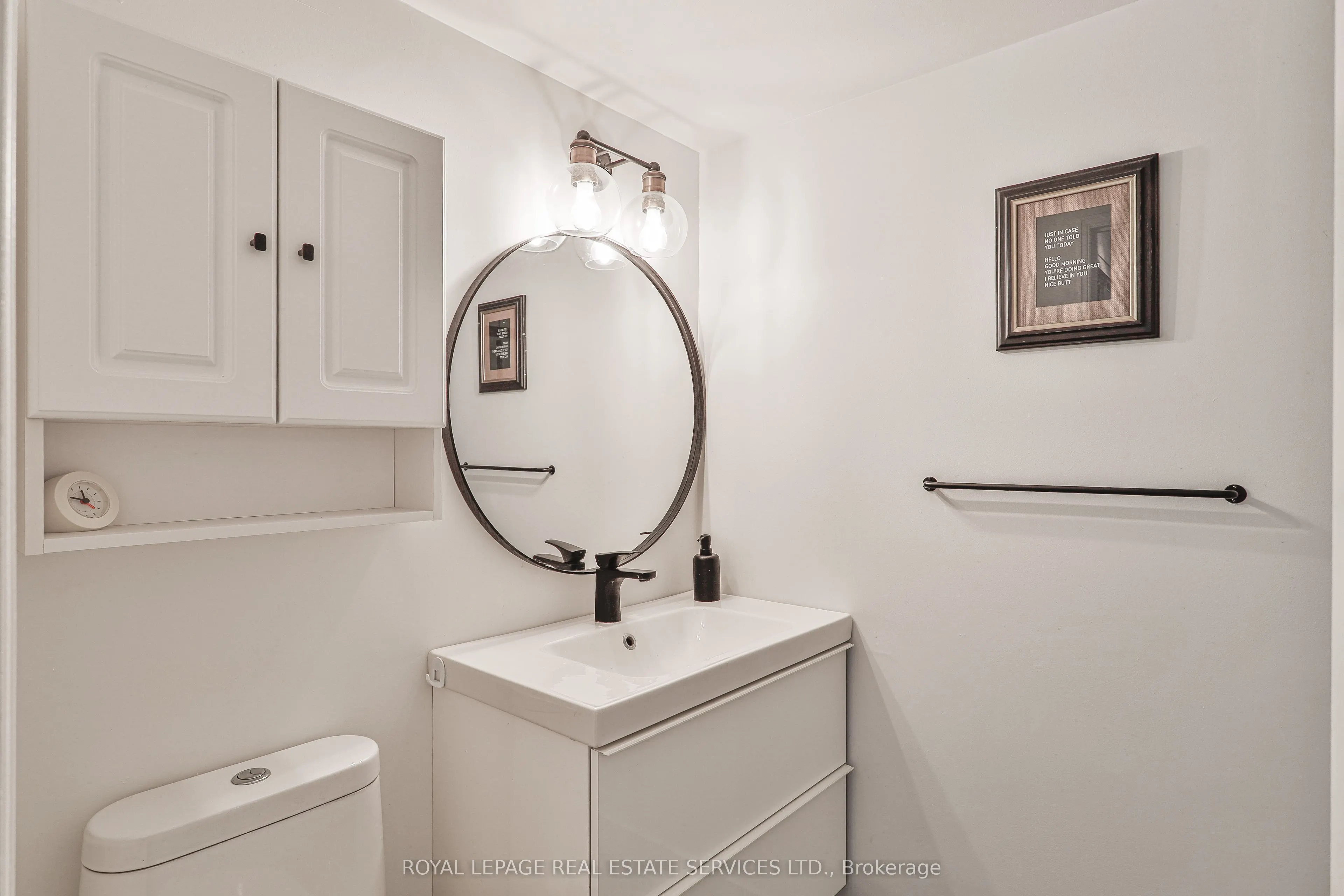 2267 Lakeshore Boulevard W, #216
