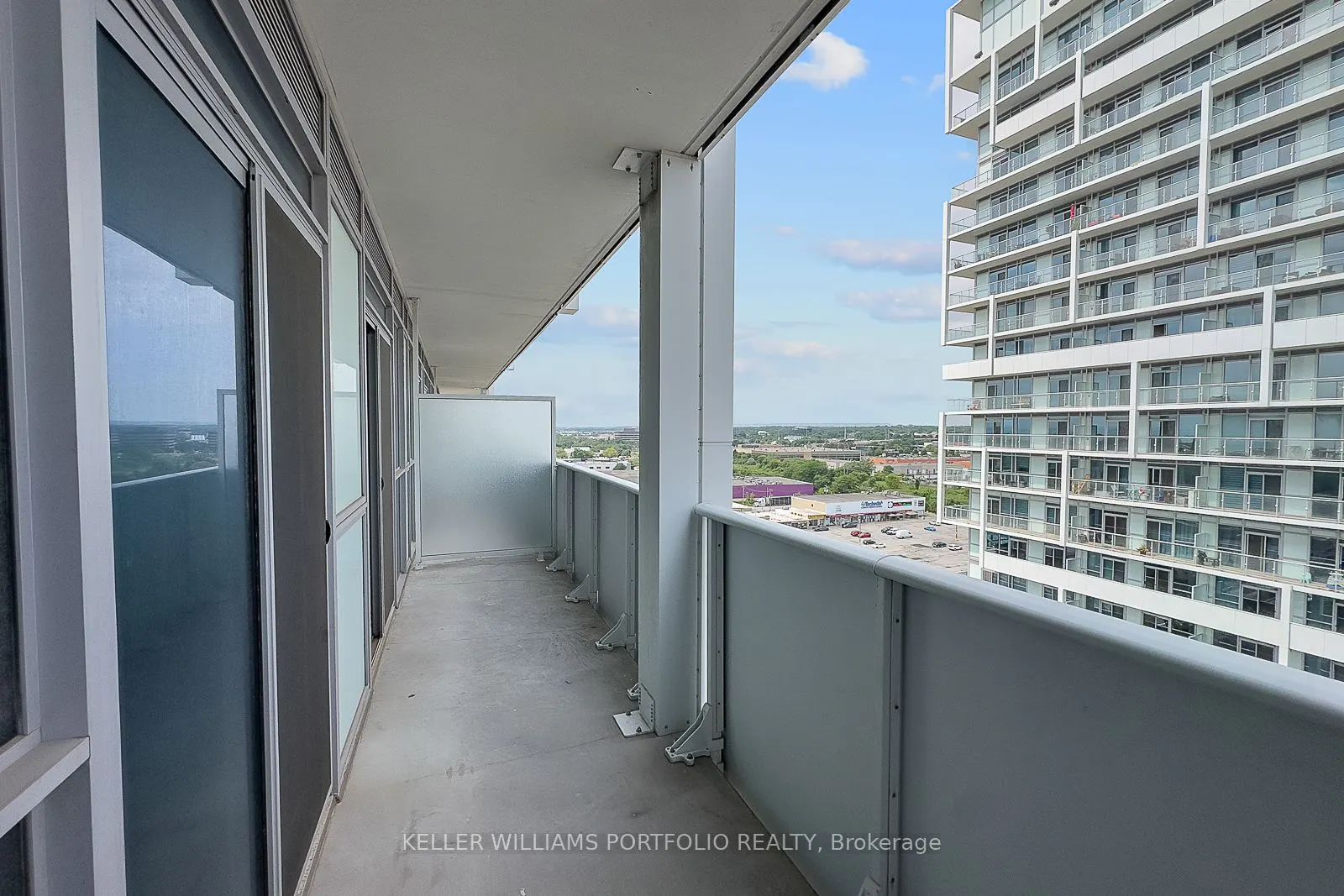 55 Speers Road, #1201
