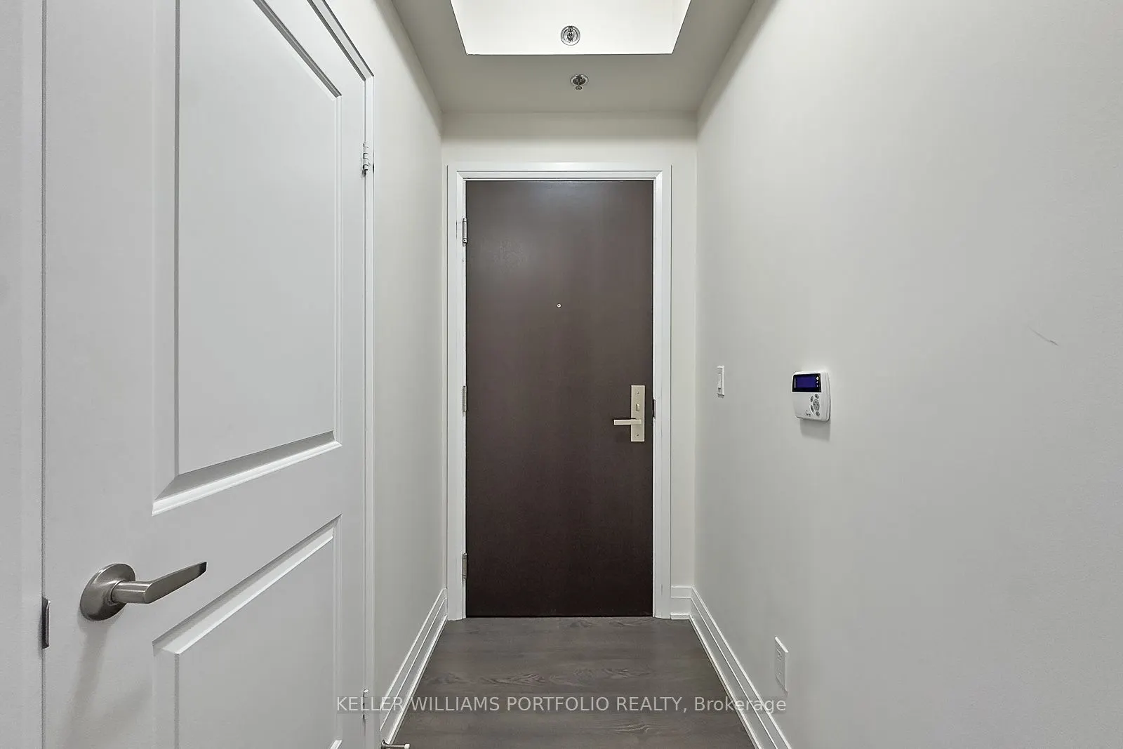 55 Speers Road, #1201