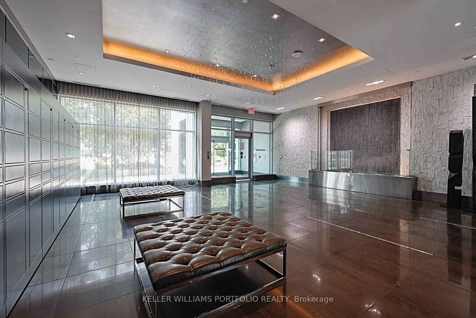 55 Speers Road, #1201