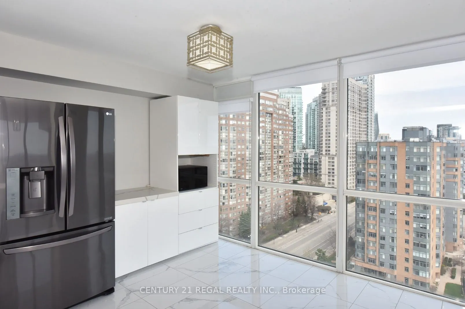 350 Webb Drive, #1612
