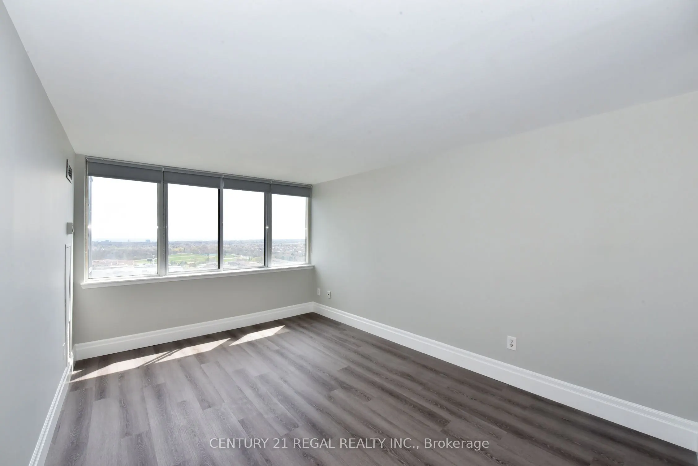 350 Webb Drive, #1612