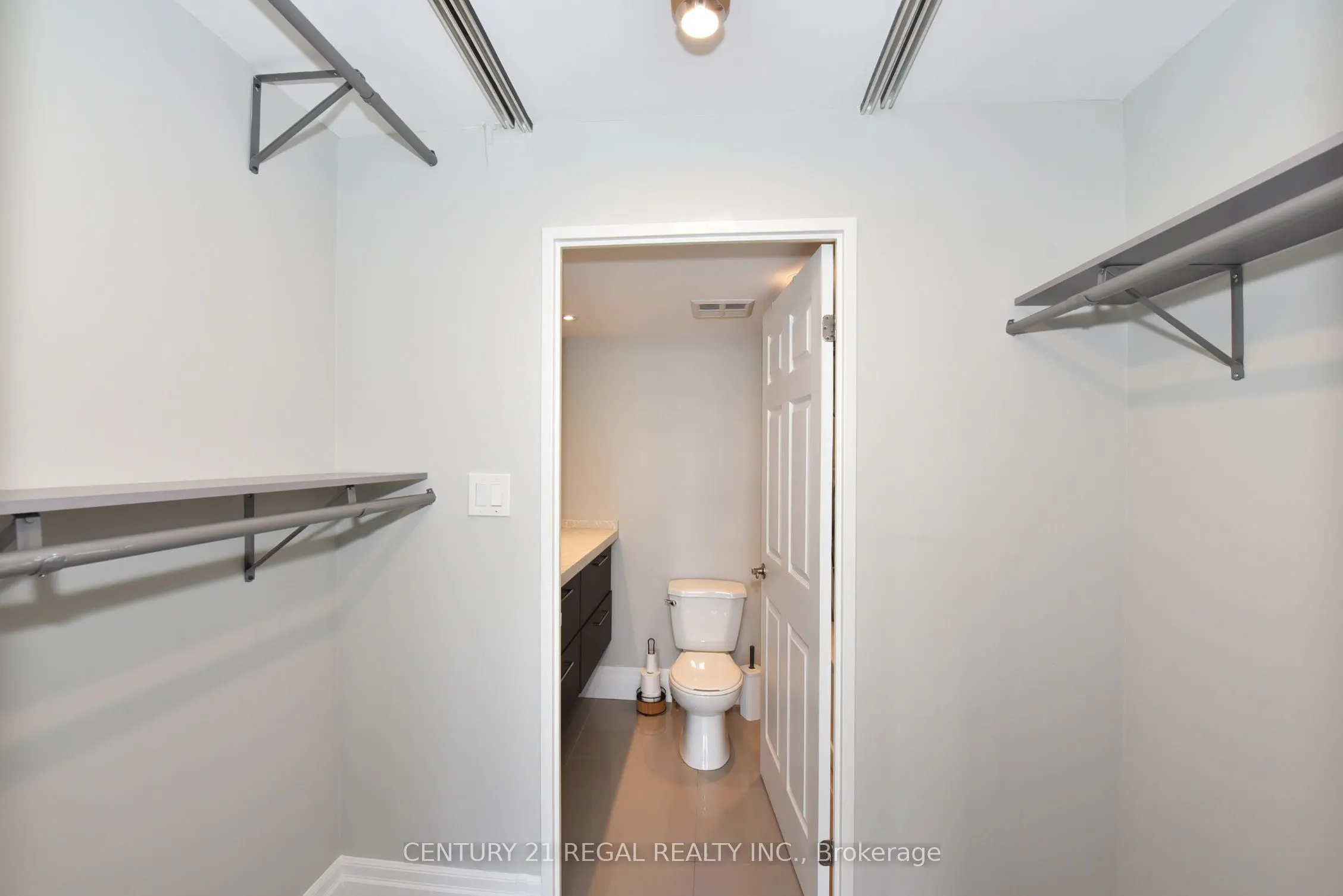 350 Webb Drive, #1612
