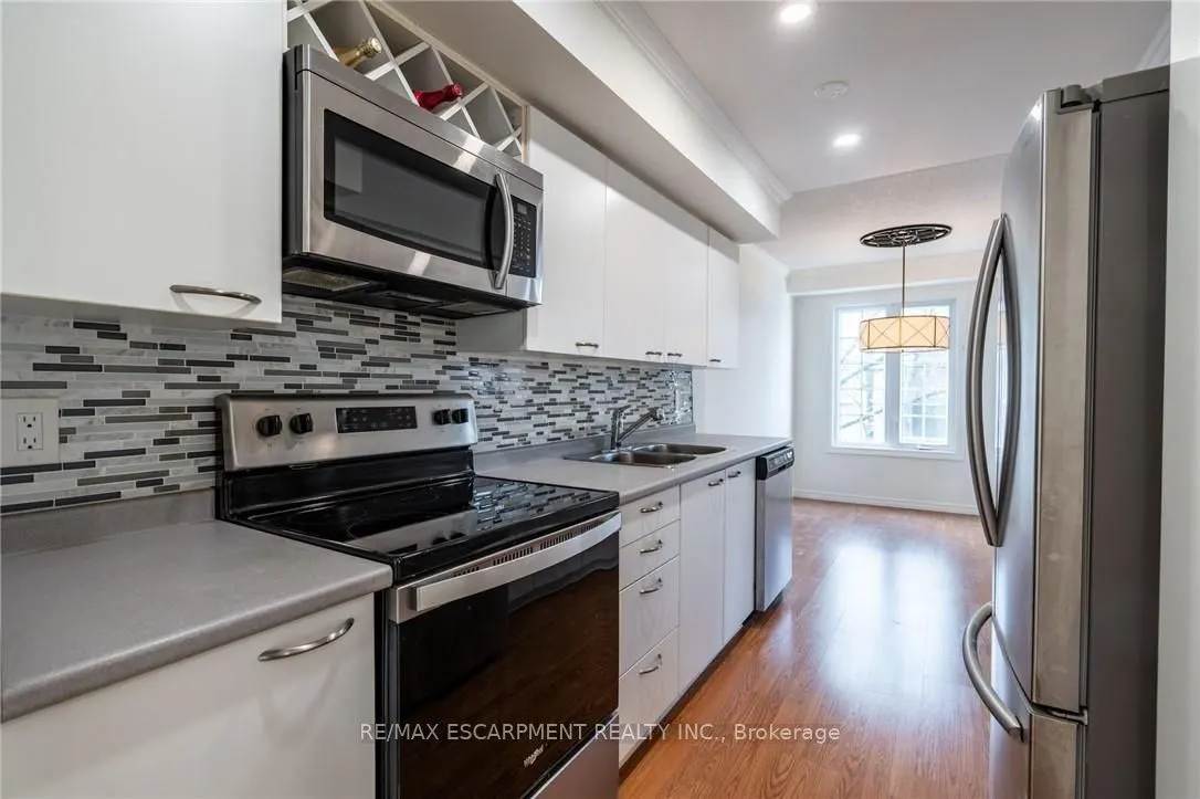 2075 Walkers Line, #246