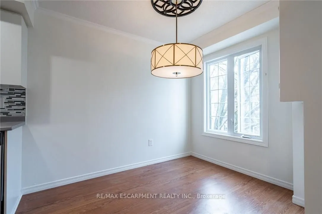 2075 Walkers Line, #246