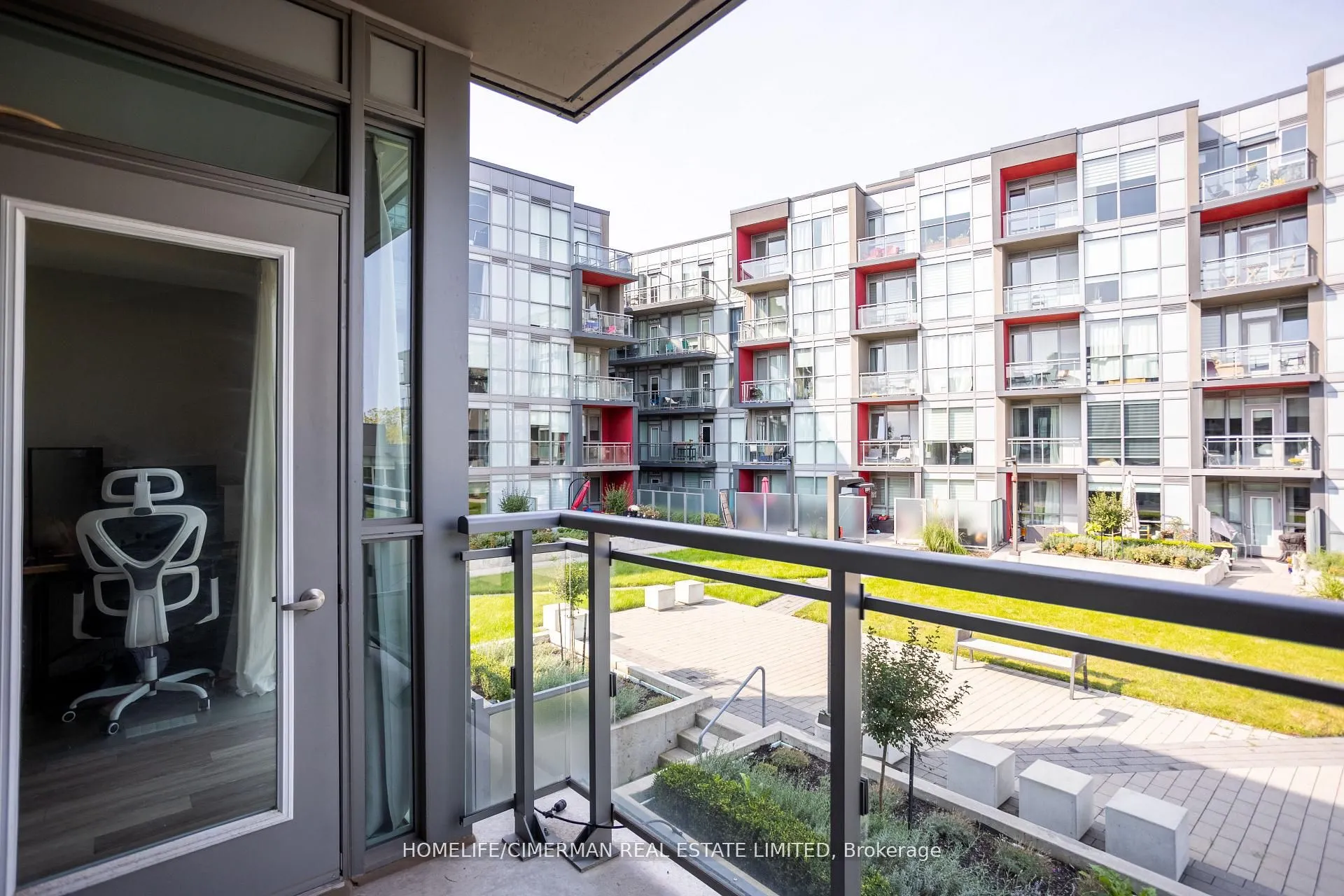 5260 Dundas Street, #C323