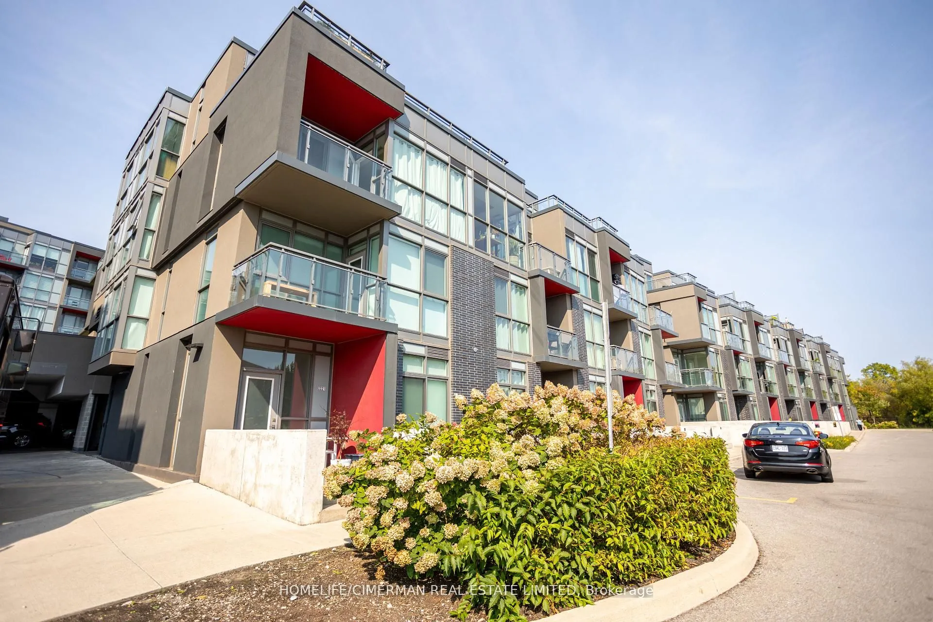 5260 Dundas Street, #C323