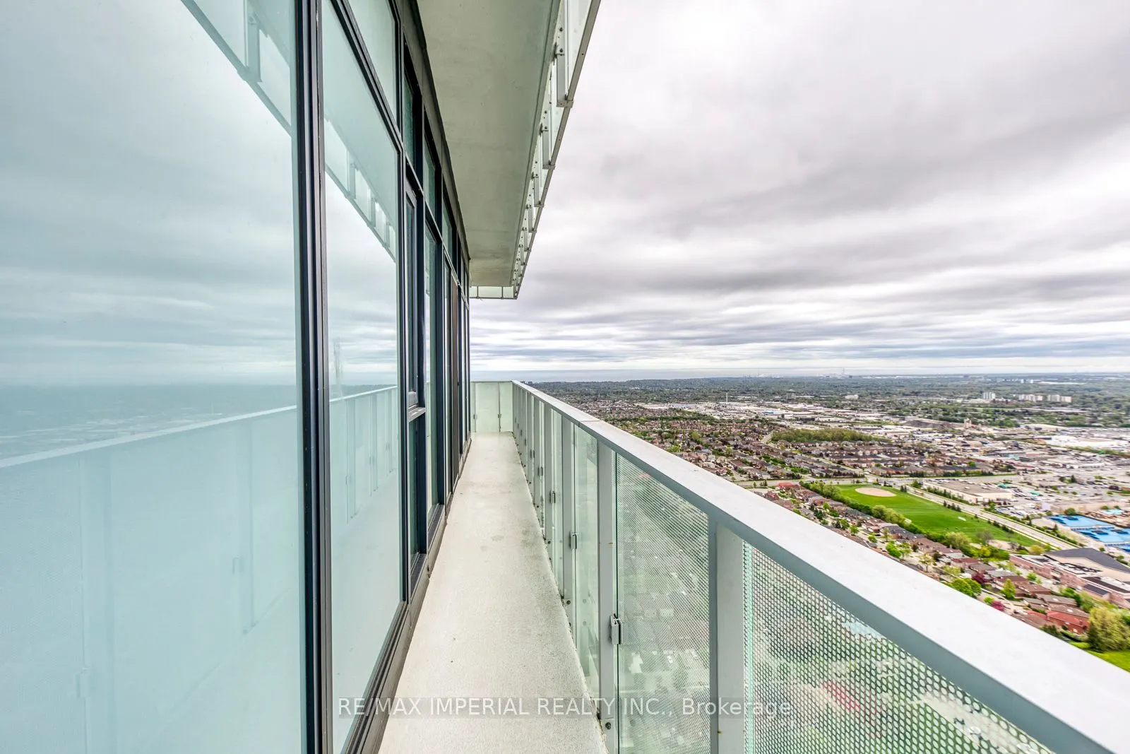 3883 Quartz Road, #4909
