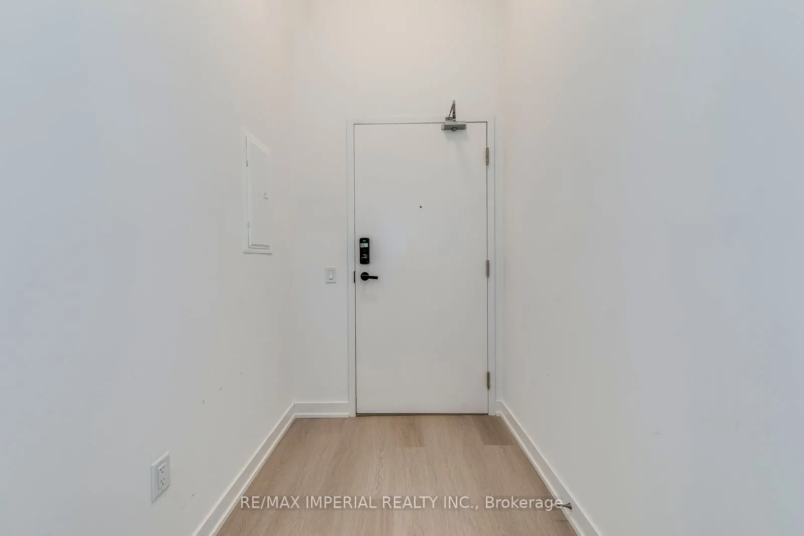 3883 Quartz Road, #4909