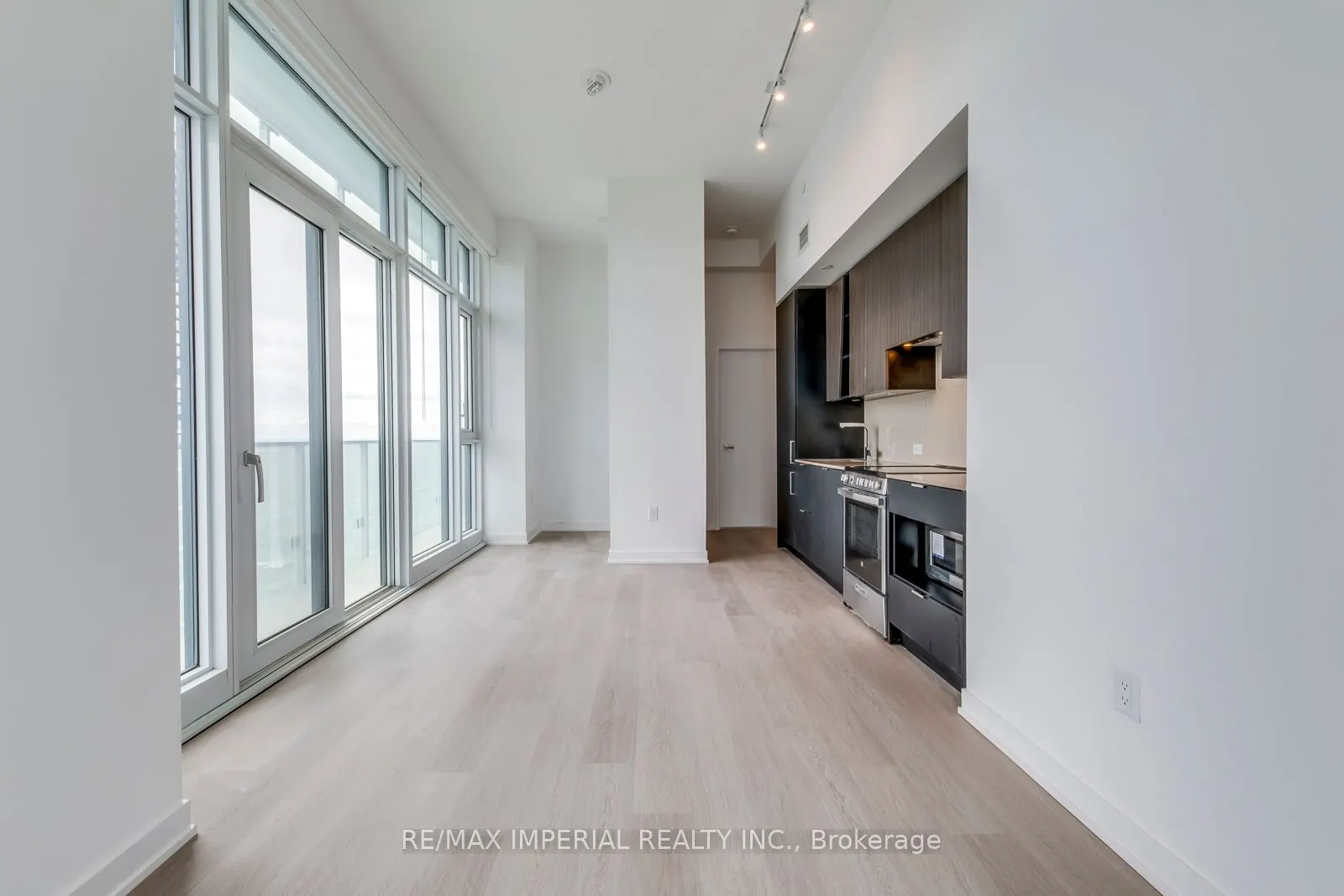 3883 Quartz Road, #4909