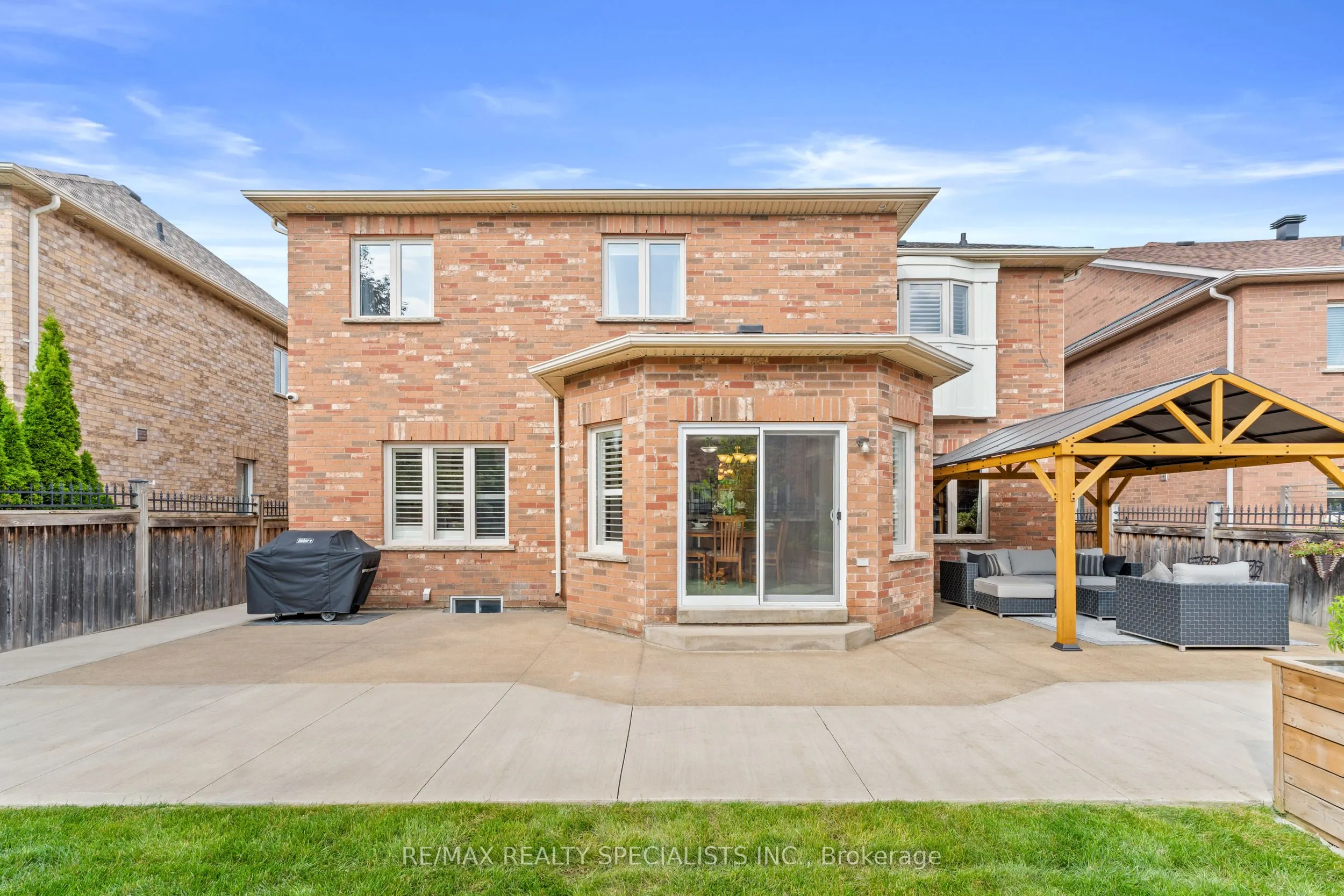 22 Saint Hubert Drive