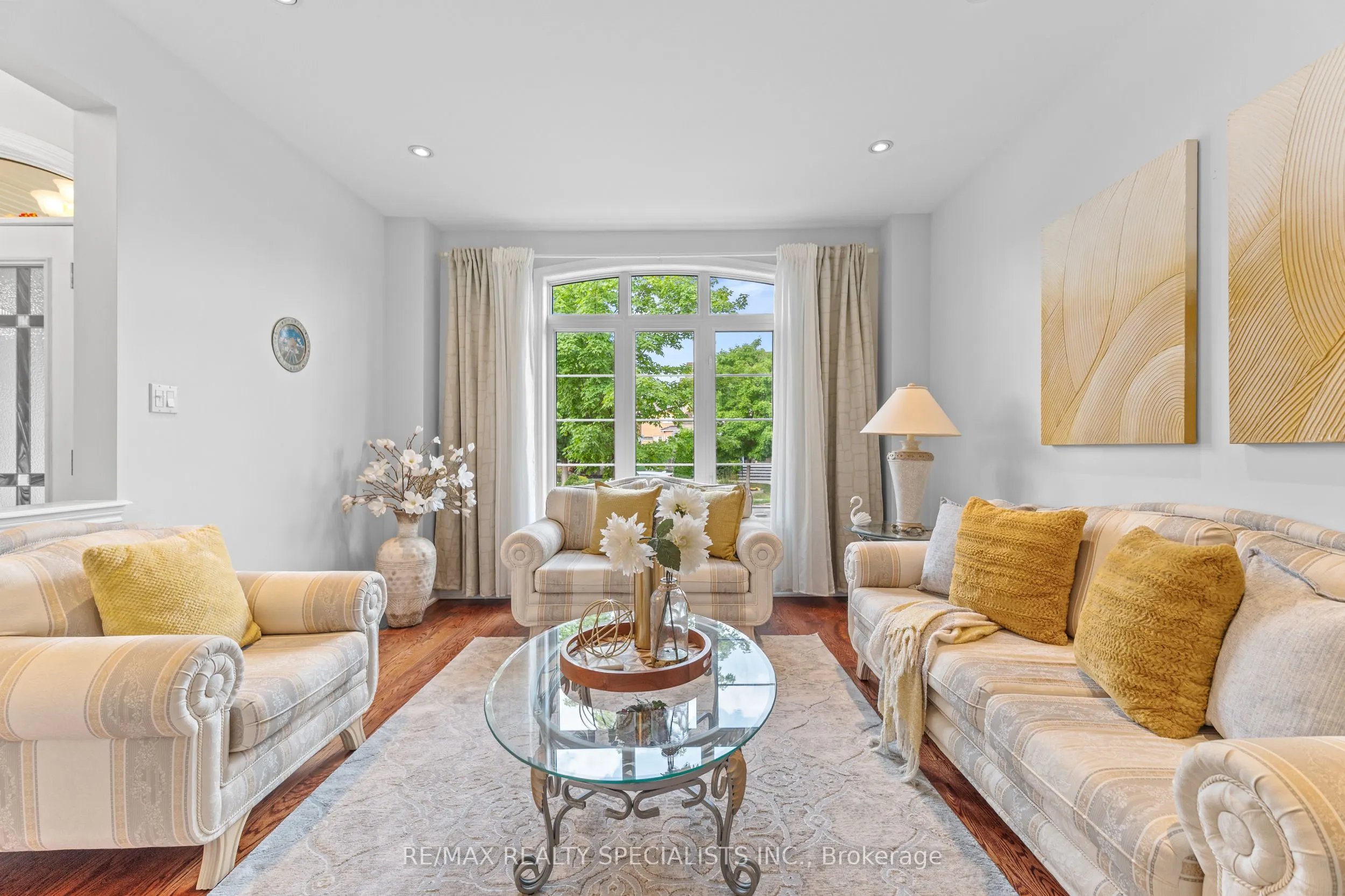 22 Saint Hubert Drive