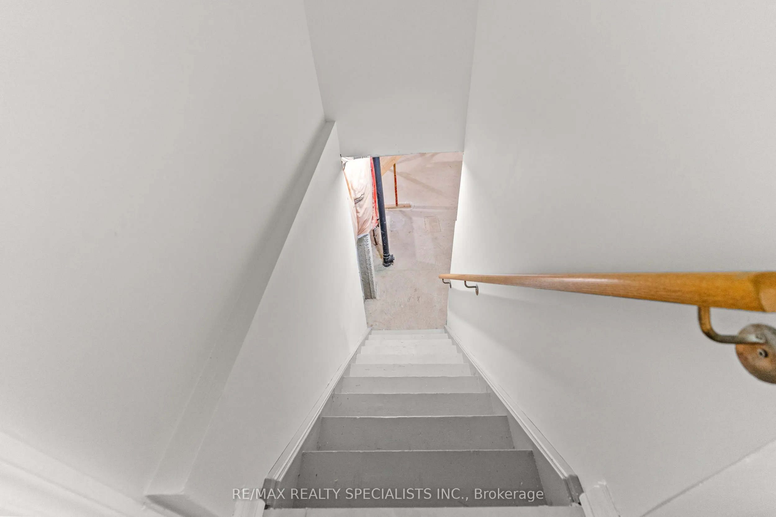 22 Saint Hubert Drive