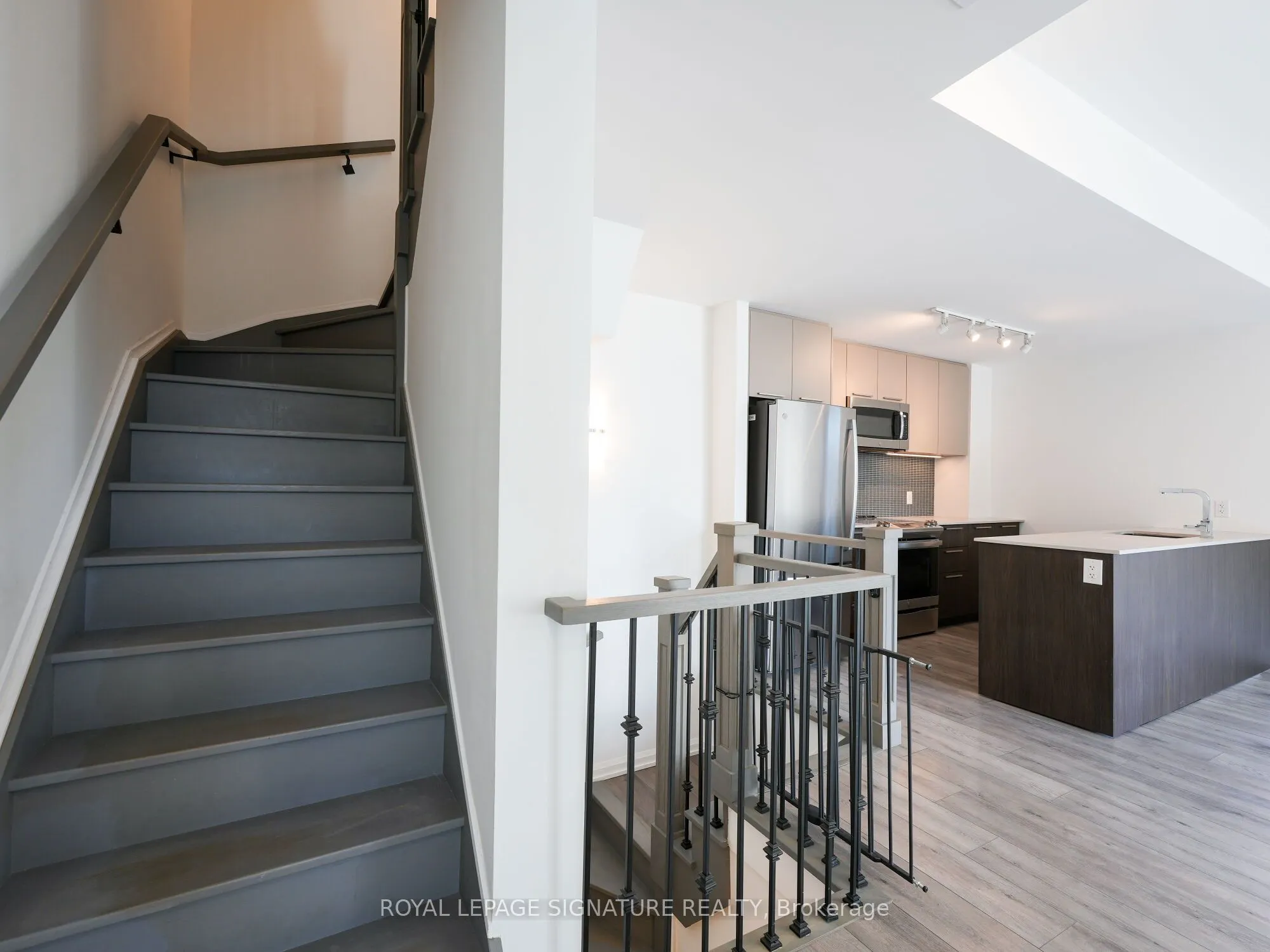10 Brin Drive, #50