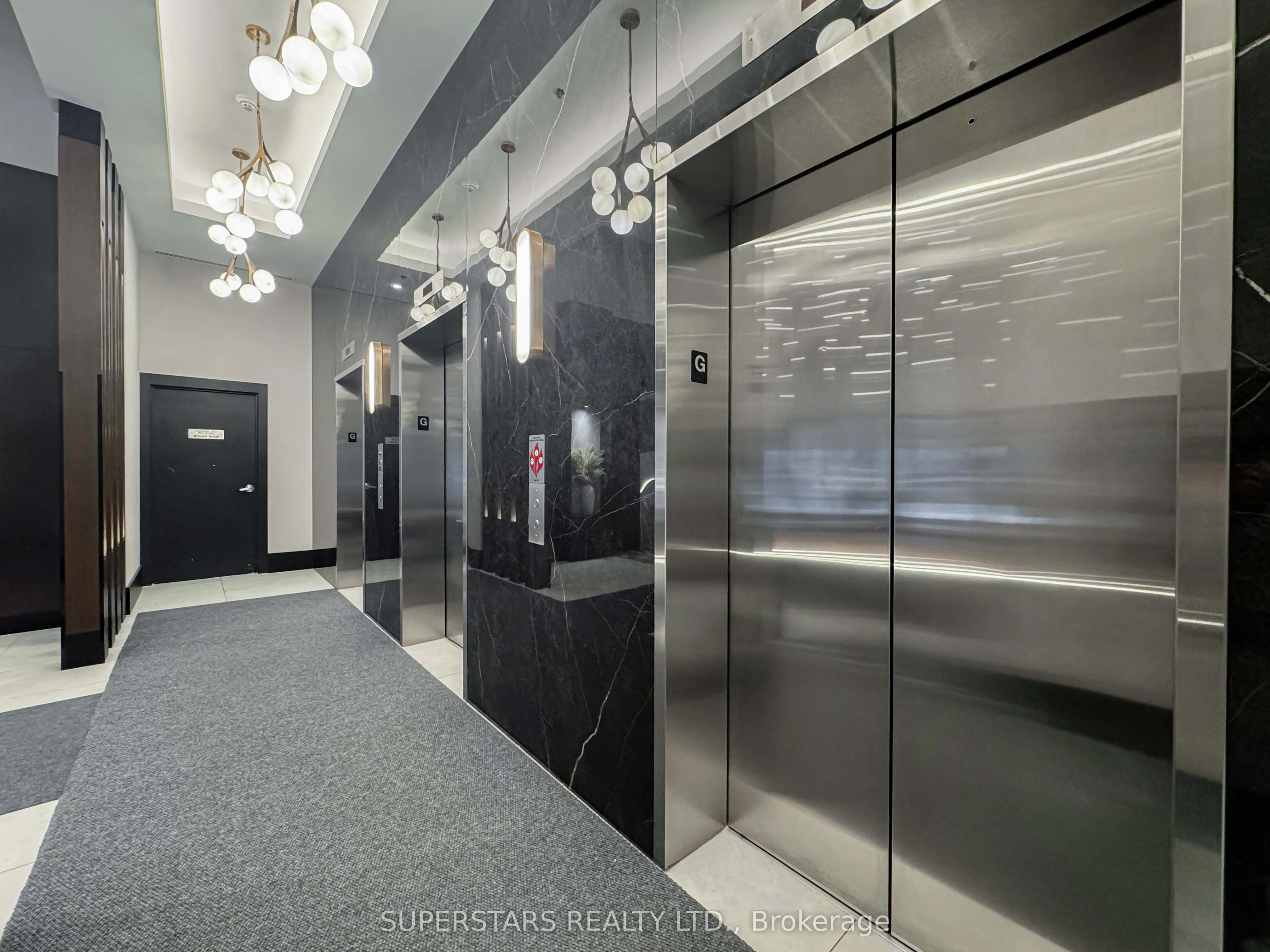 4065 Brickstone Mews, #806