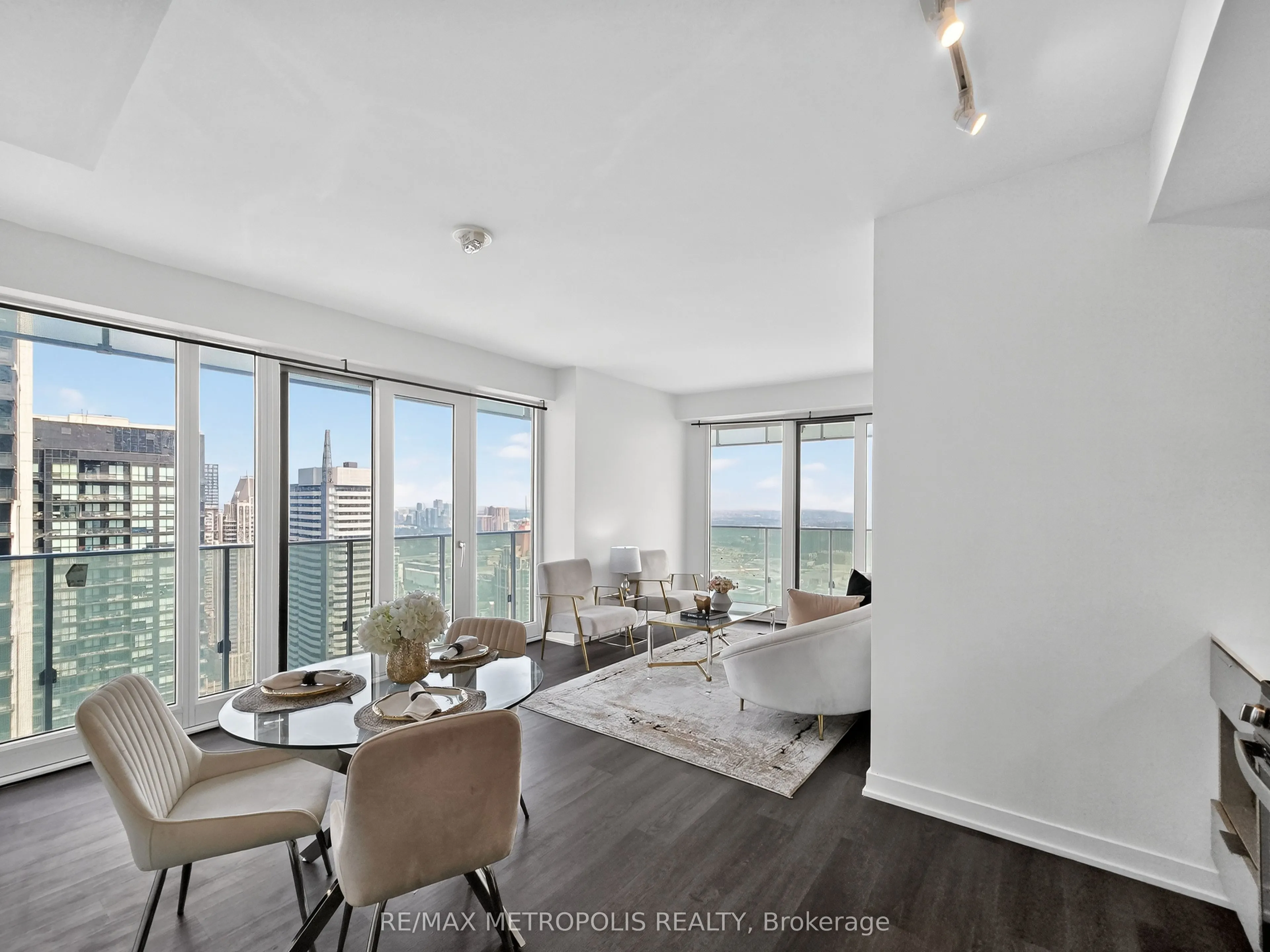 3900 CONFEDERATION Parkway, #4010