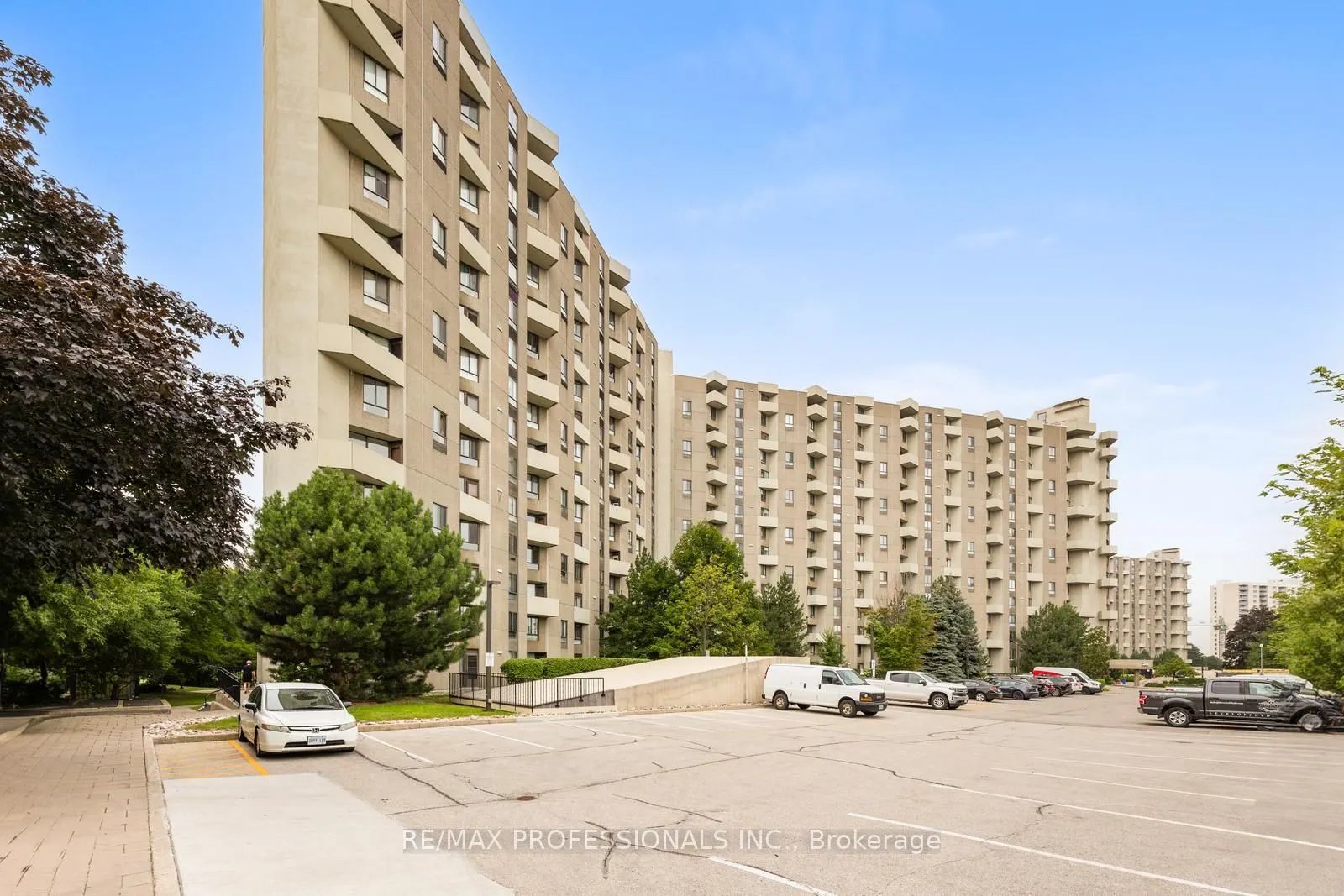 284 Mill Road, #A1