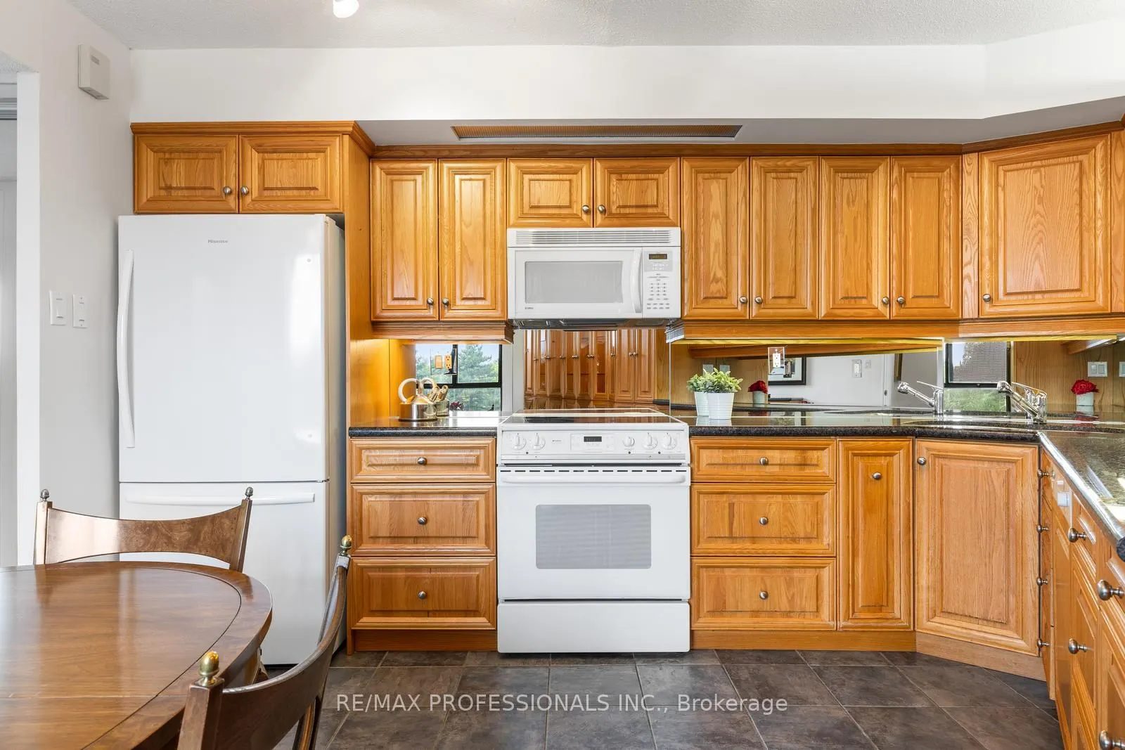 284 Mill Road, #A1
