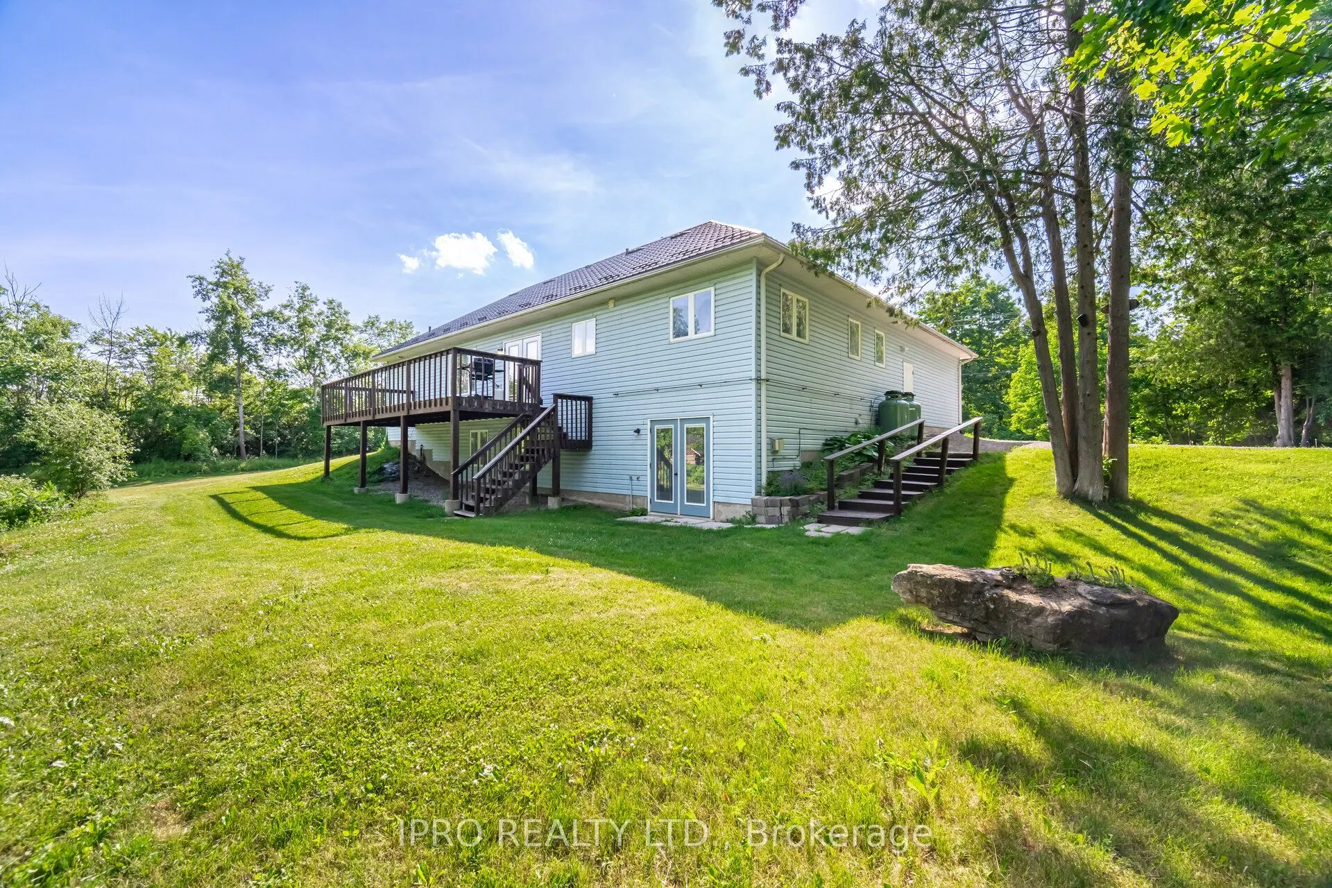 8080 SIDE RD 15 Road