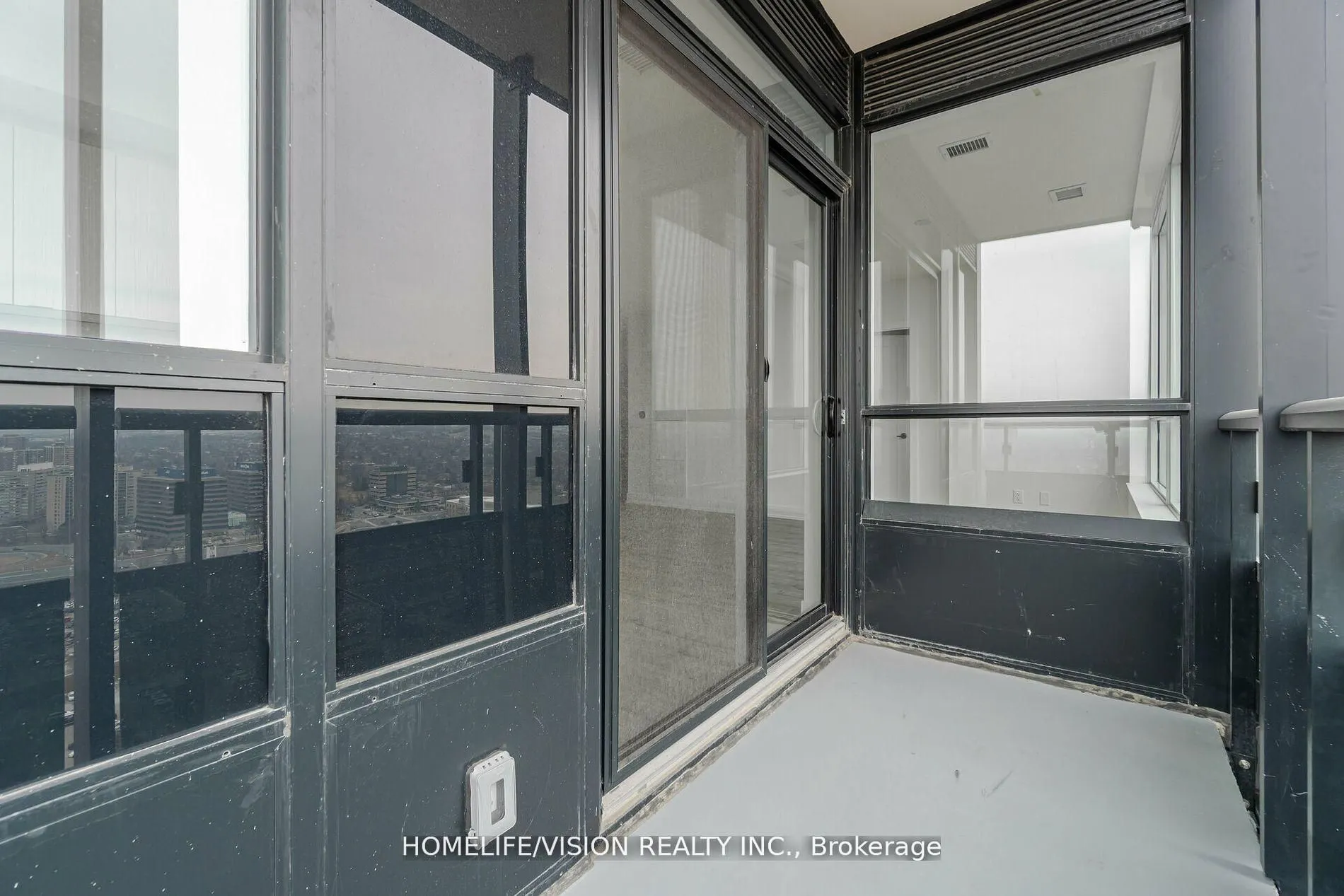 10 Eva Road, #PH06