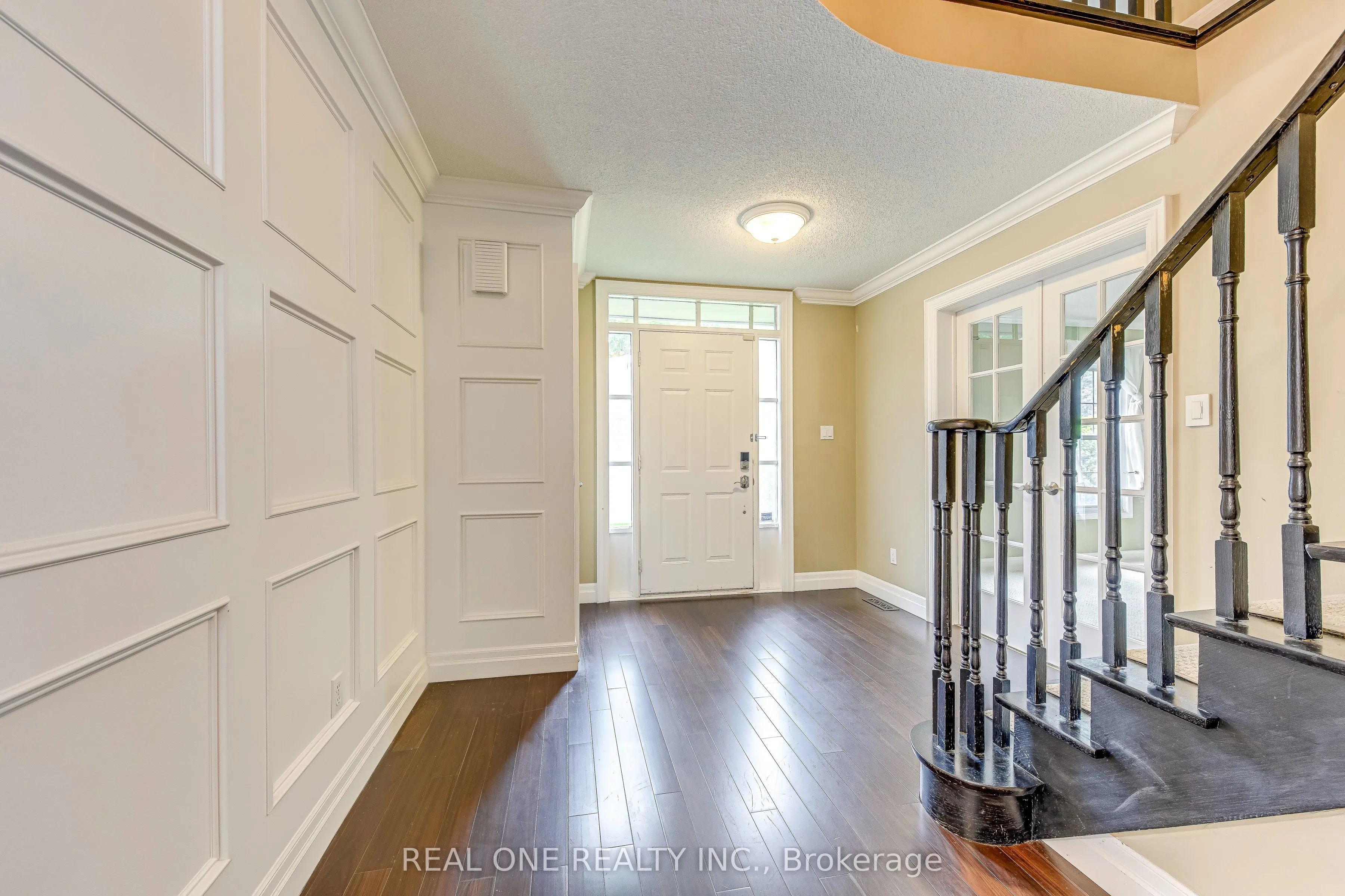 1236 Woodview Drive