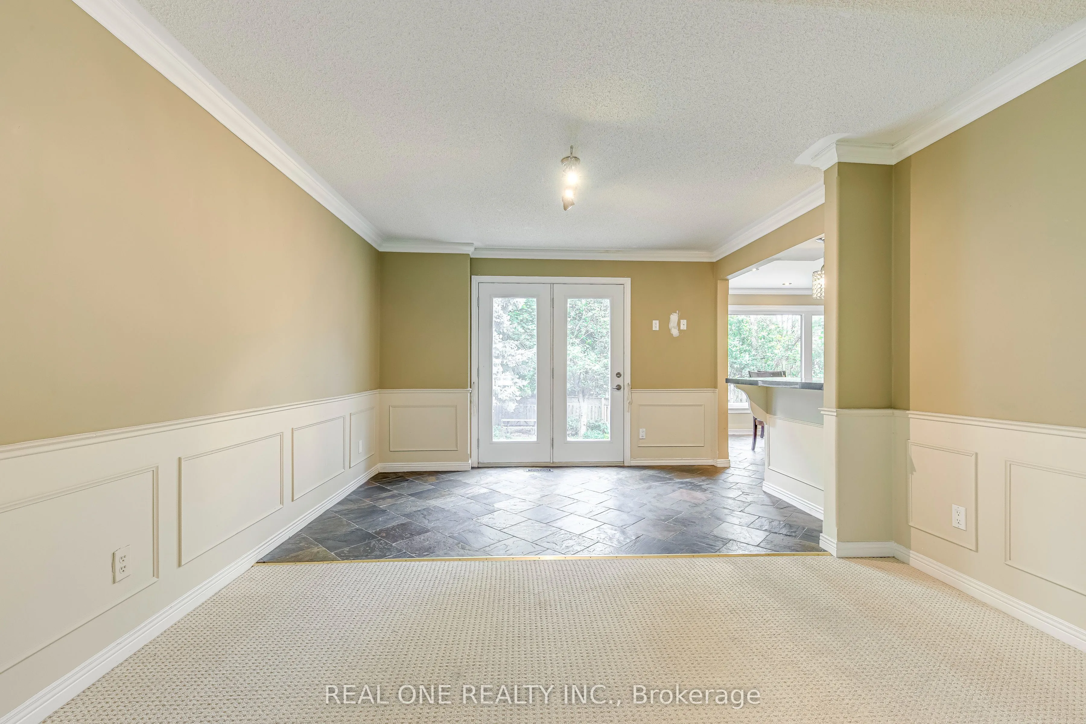 1236 Woodview Drive