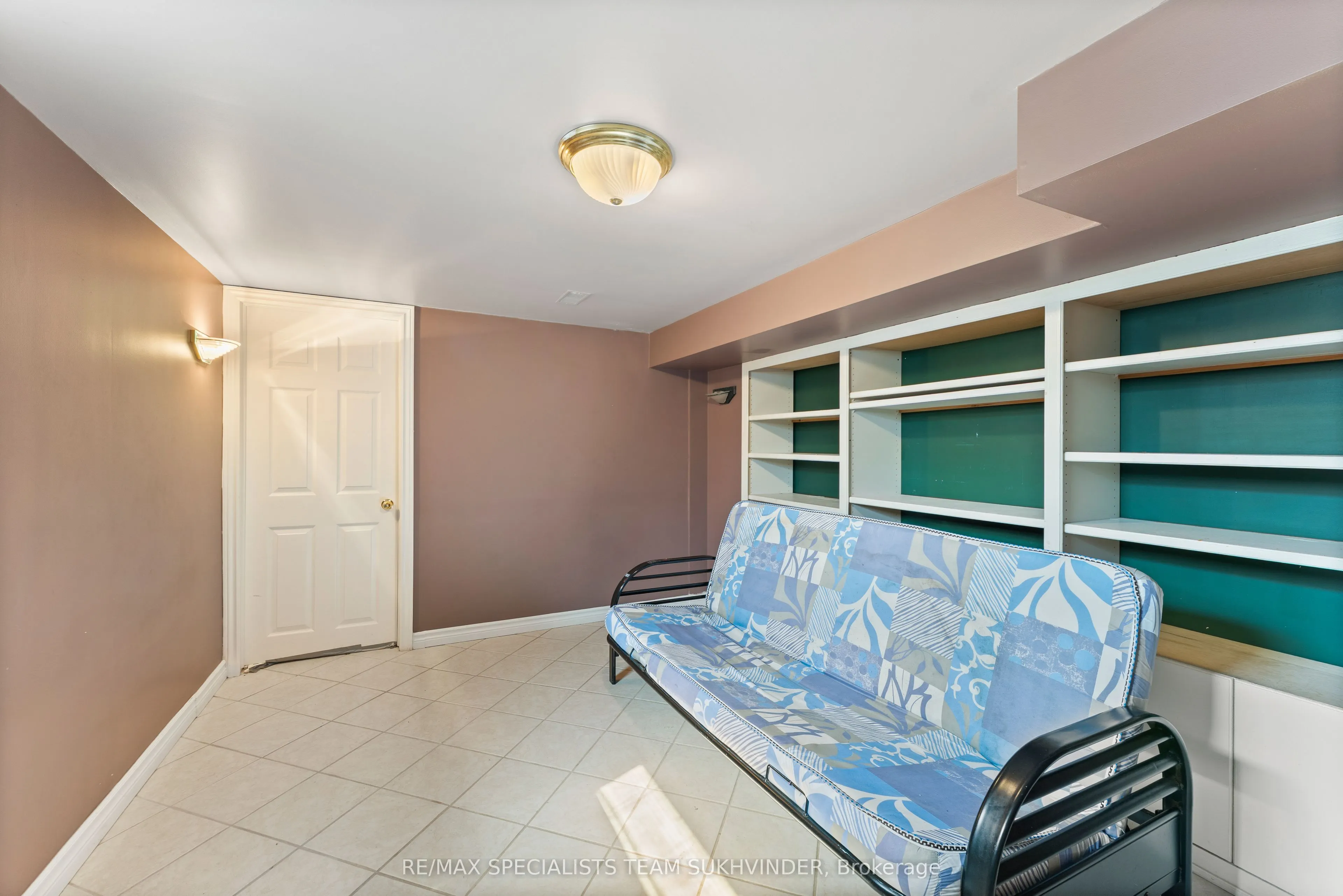 4886 Olde Base Line Road