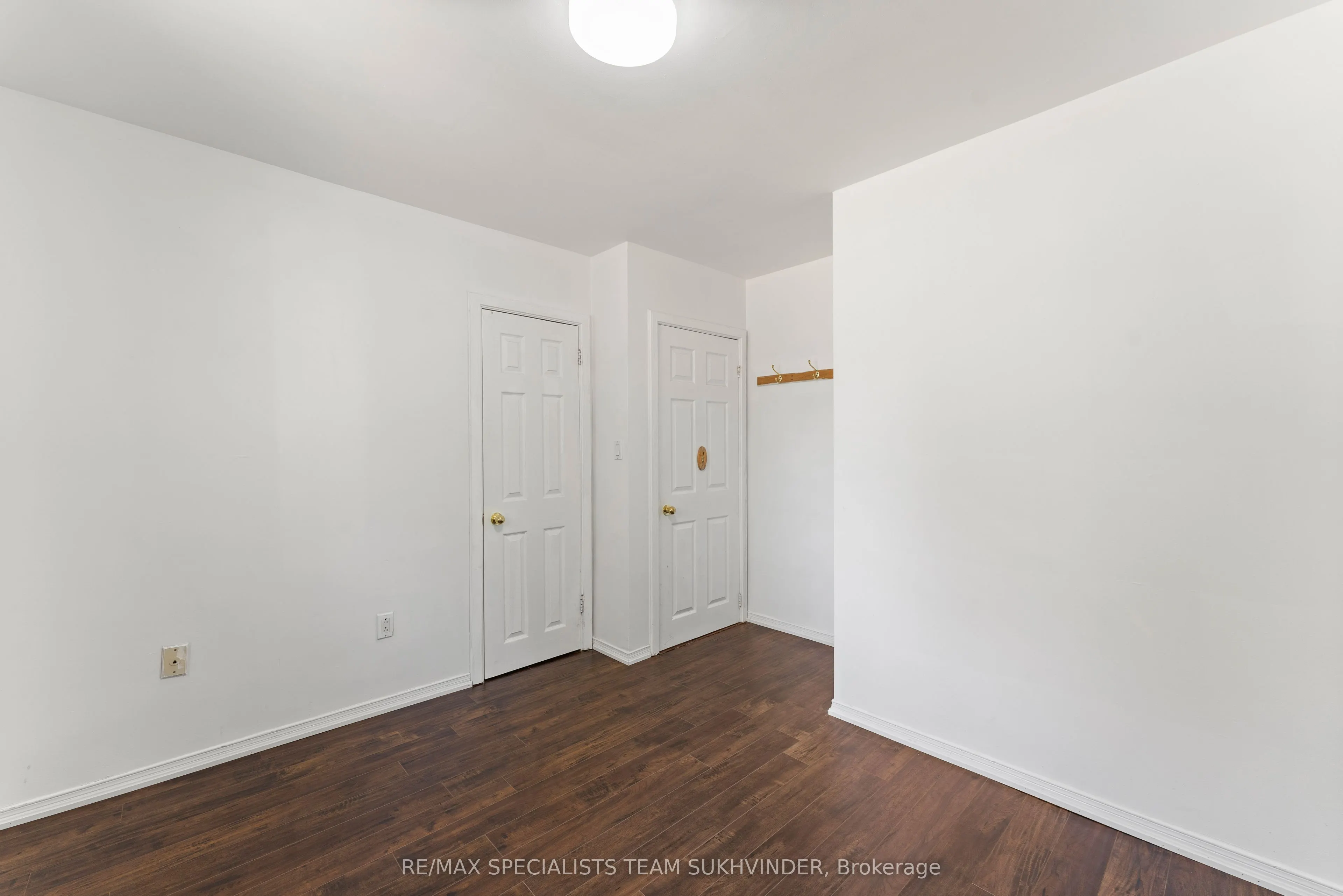 4886 Olde Base Line Road