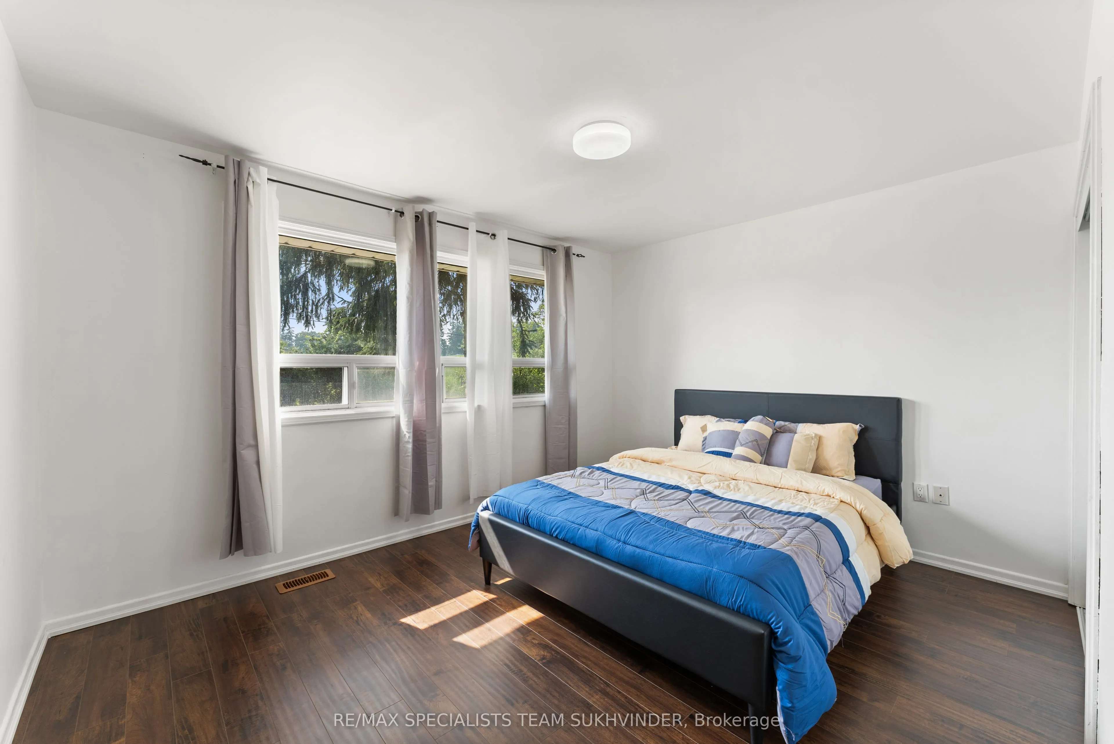 4886 Olde Base Line Road