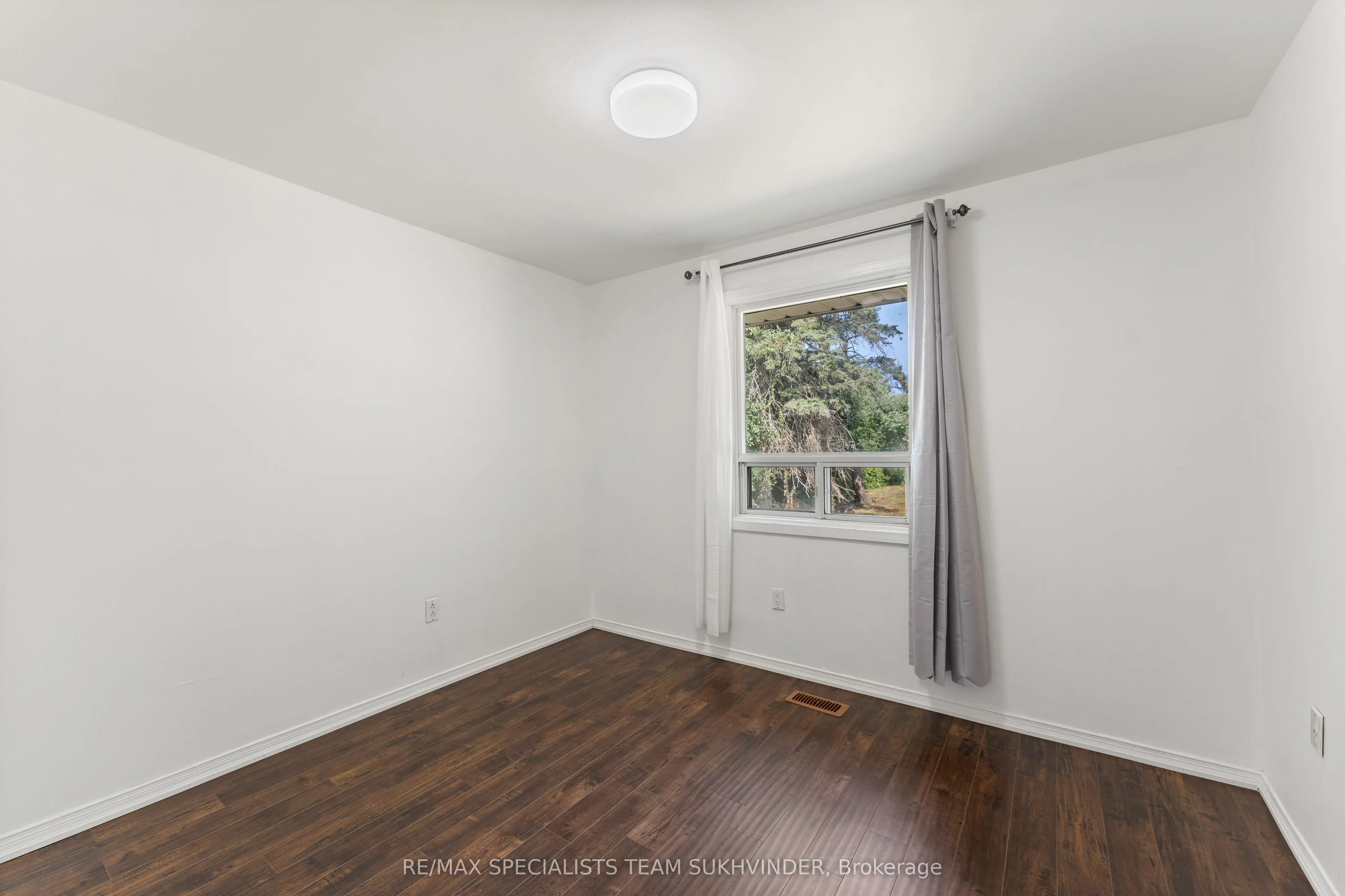 4886 Olde Base Line Road