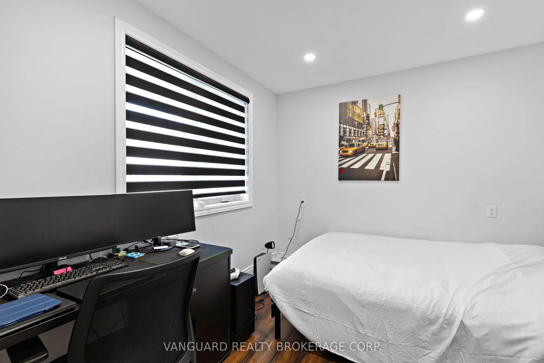 220 Belgravia Avenue