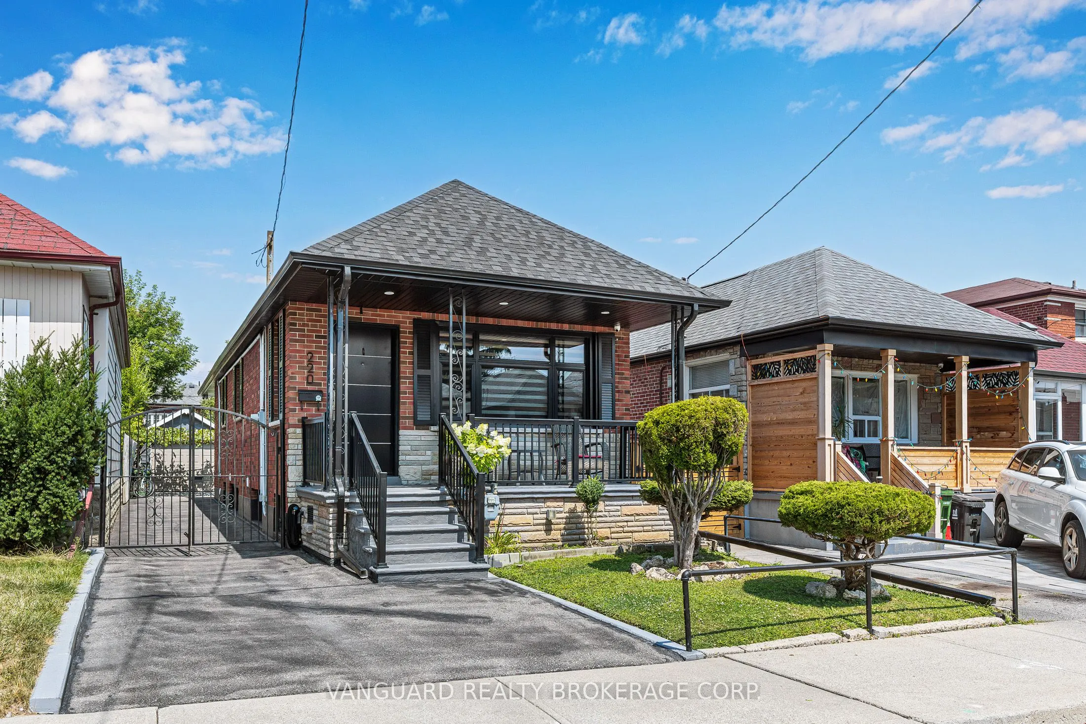 220 Belgravia Avenue