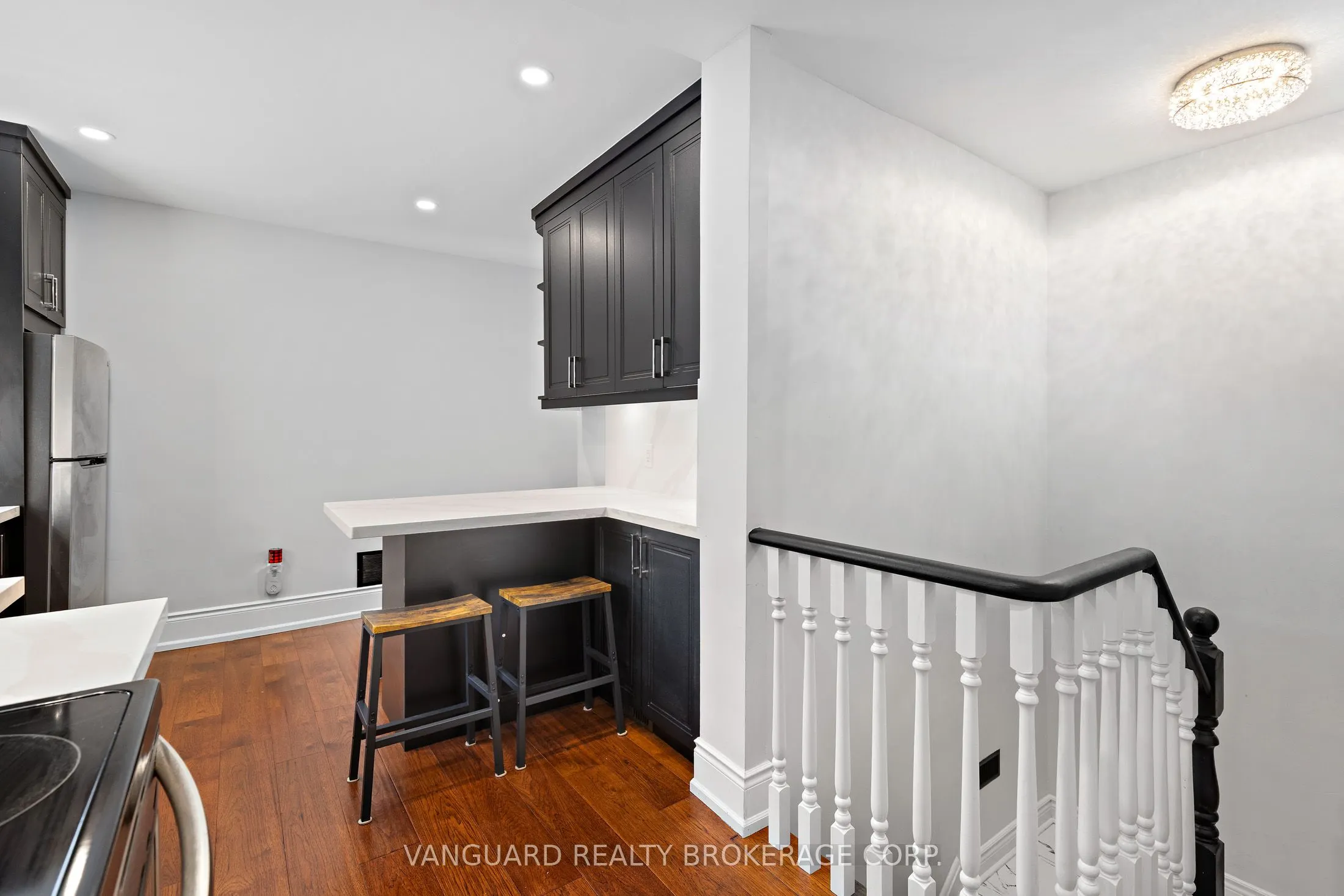 220 Belgravia Avenue