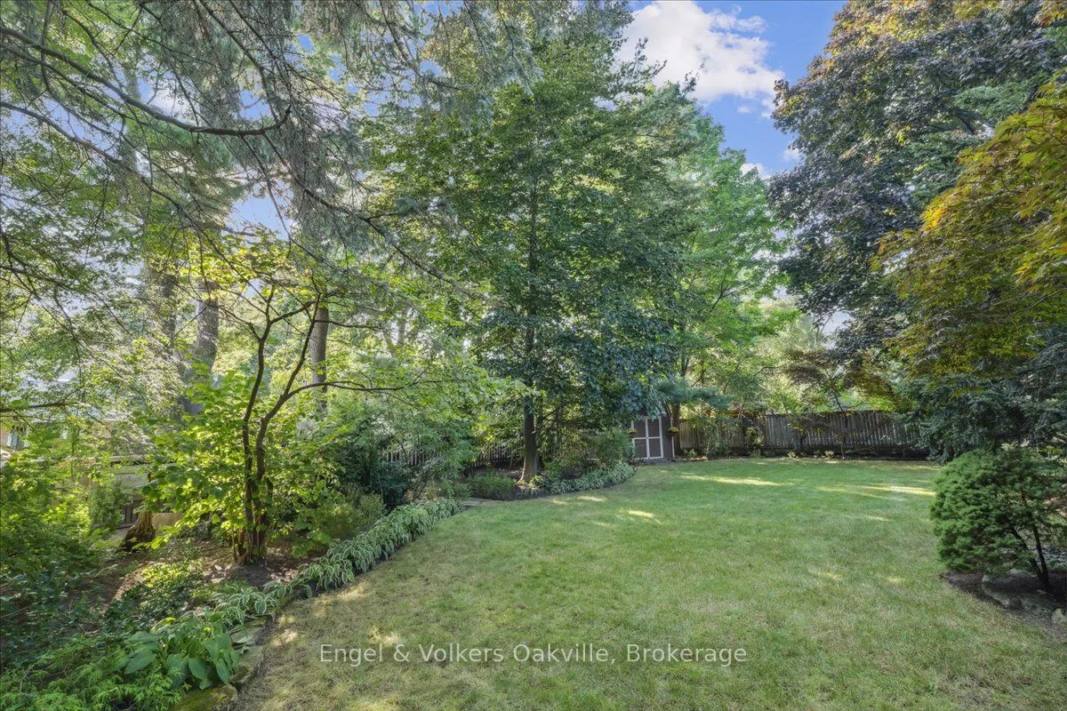 250 Gatestone Avenue