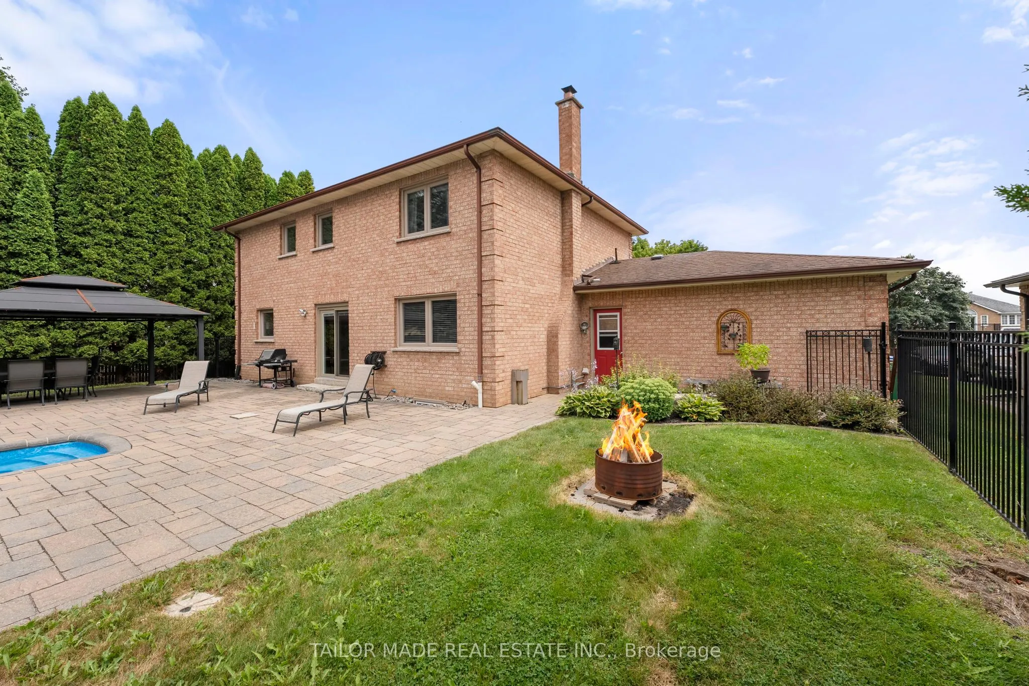 48 Marilyn Street