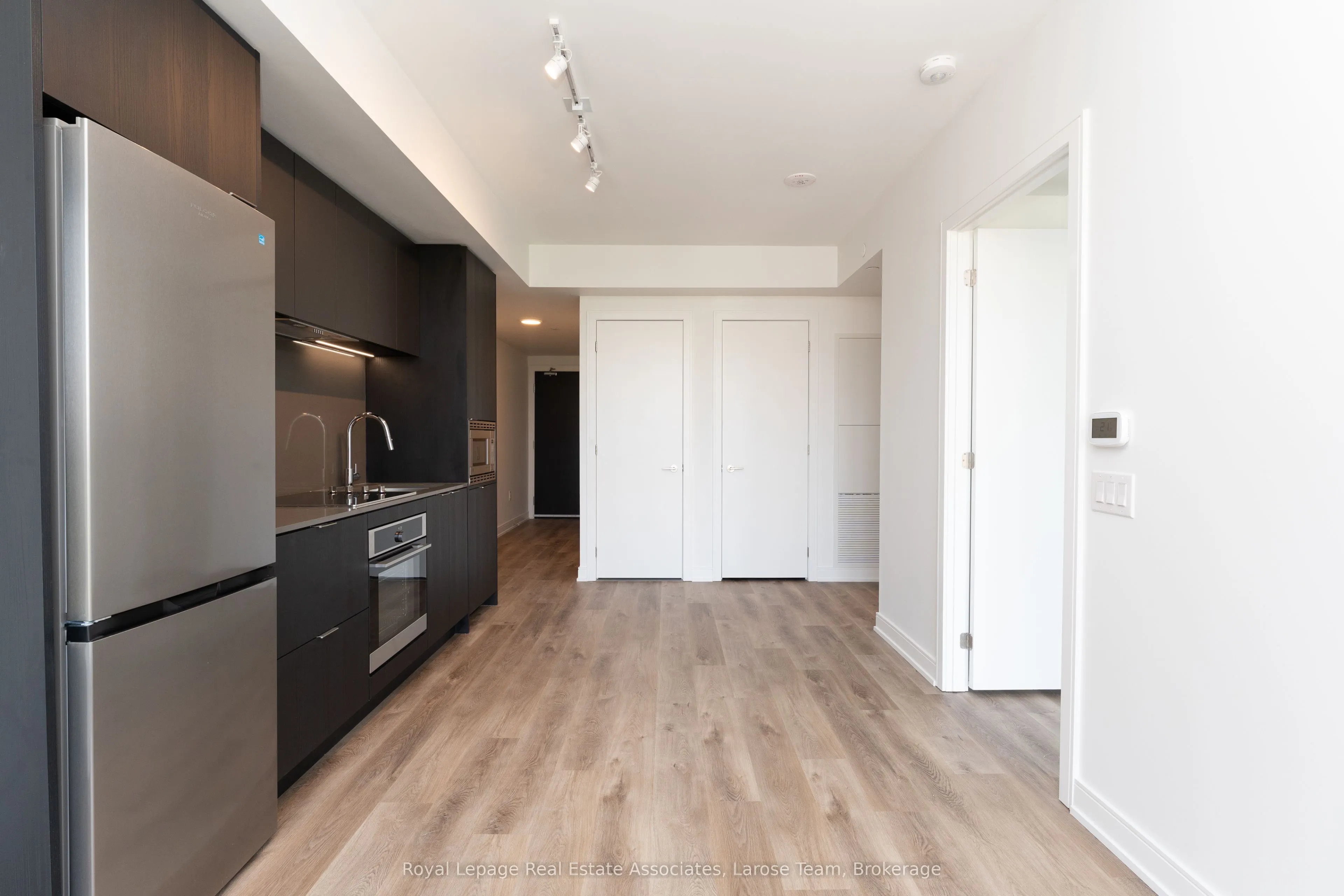3009 Novar Road, #601