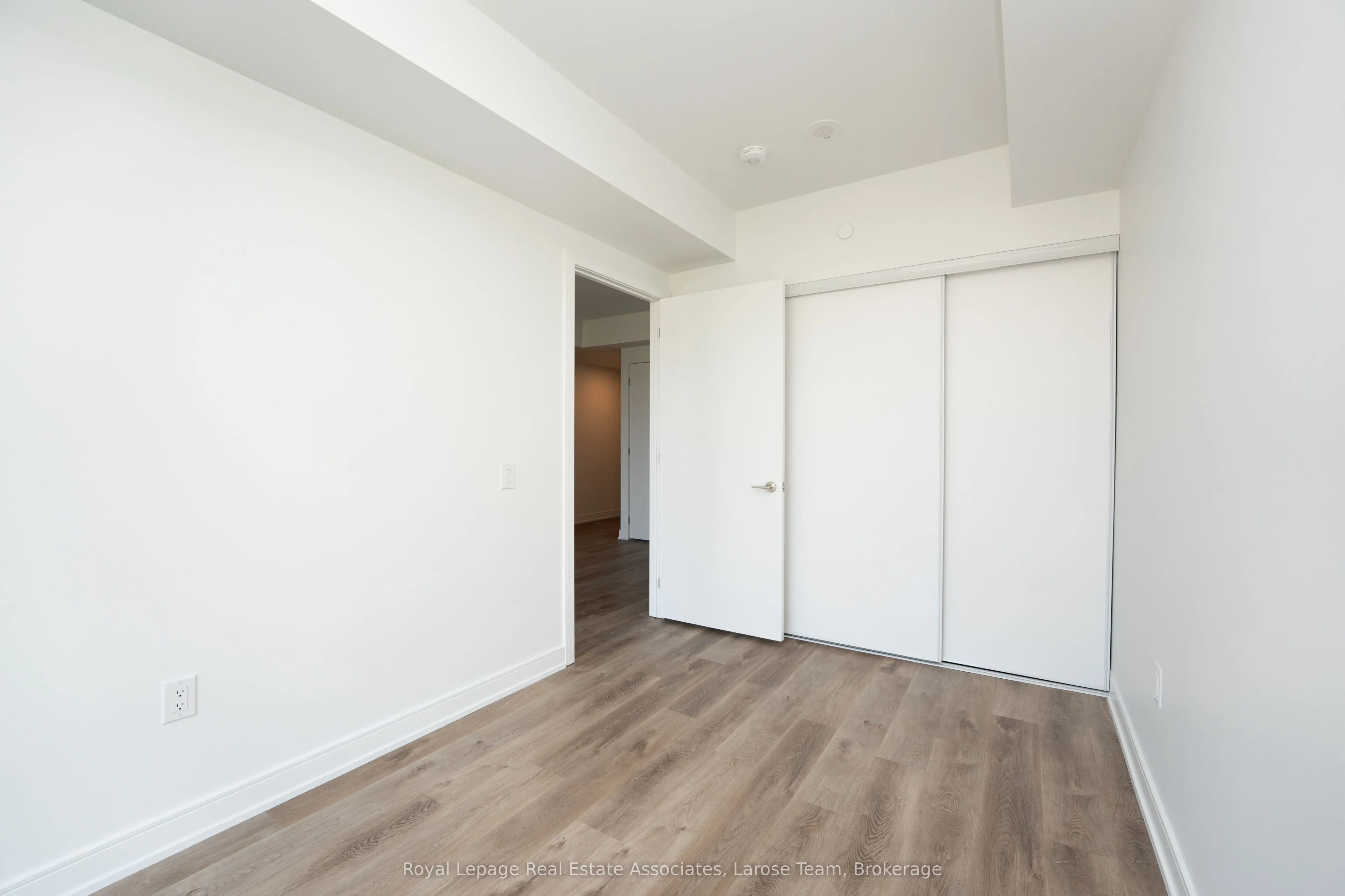 3009 Novar Road, #601