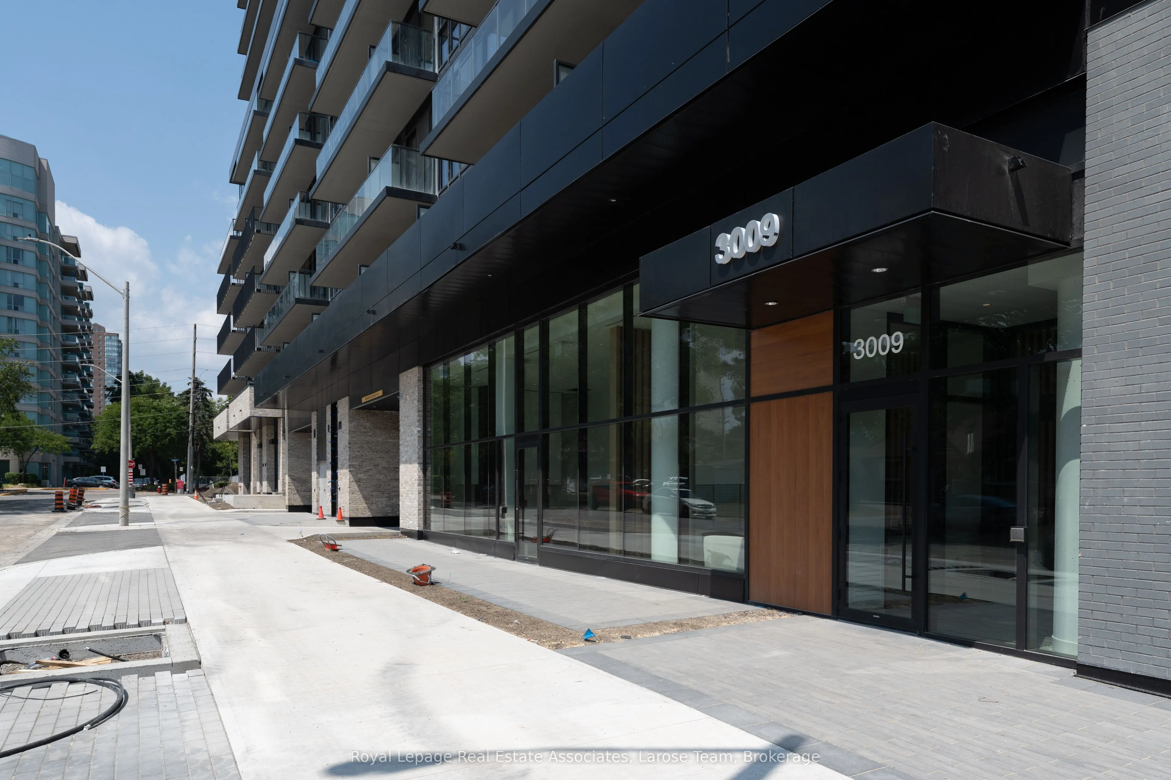 3009 Novar Road, #601
