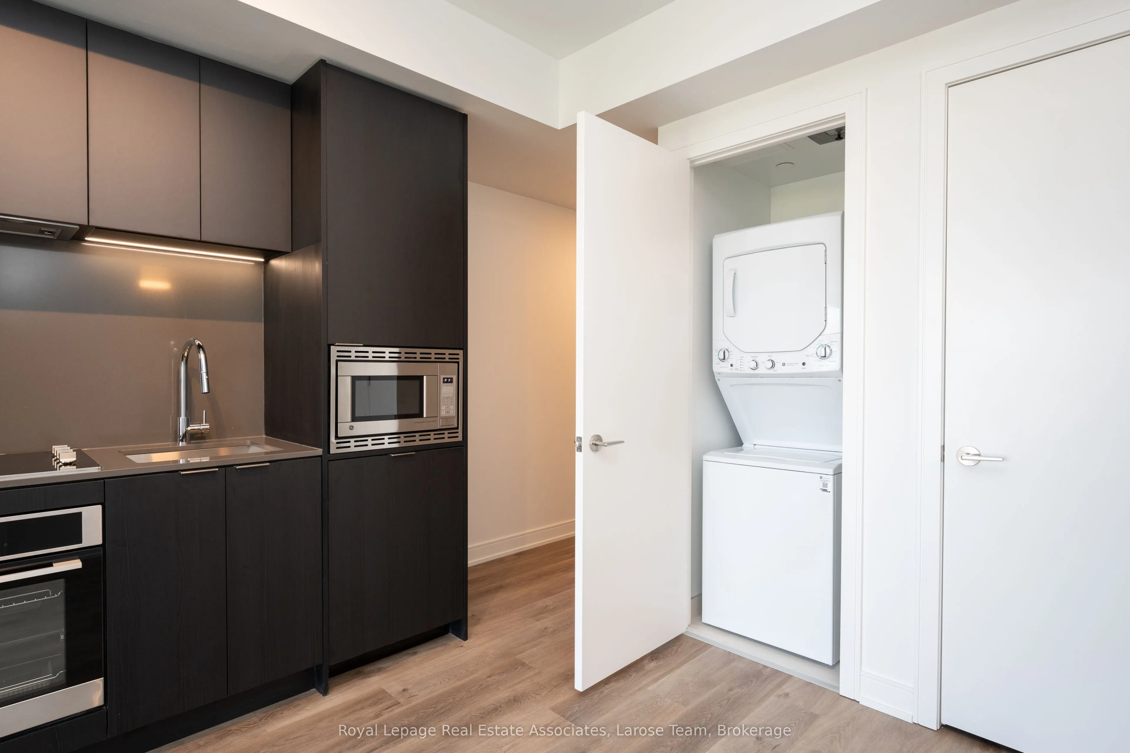 3009 Novar Road, #601