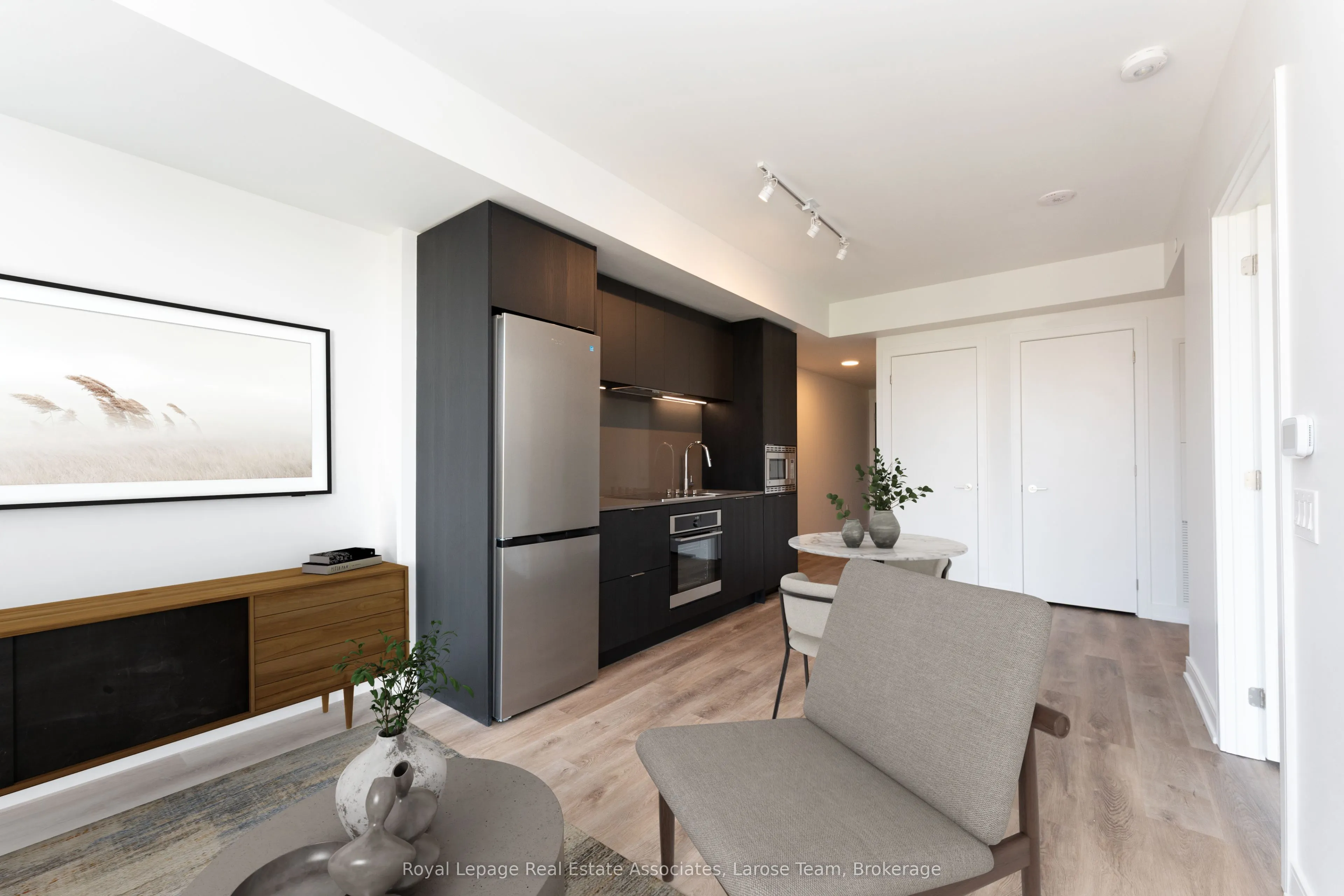 3009 Novar Road, #601