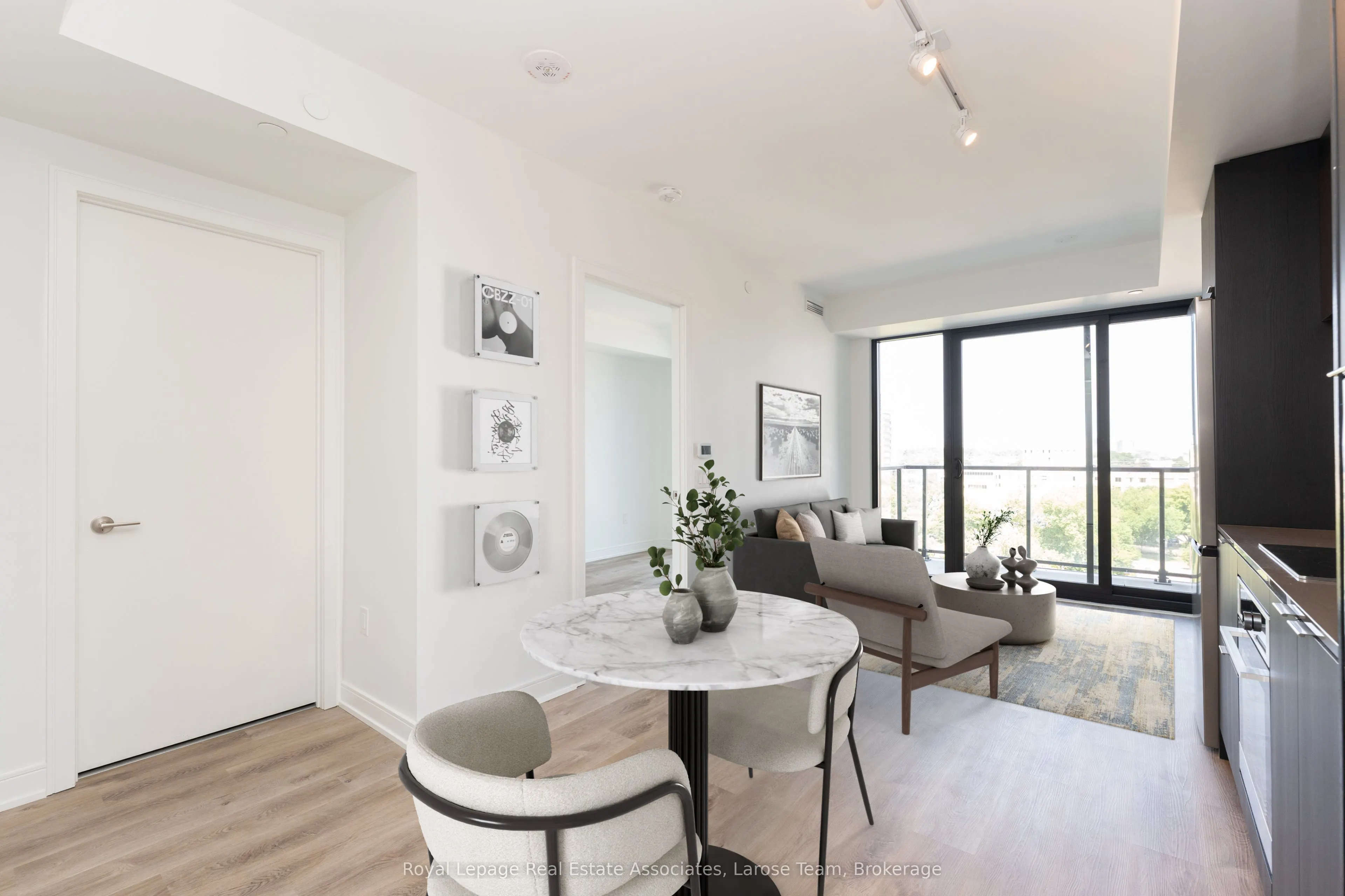 3009 Novar Road, #601