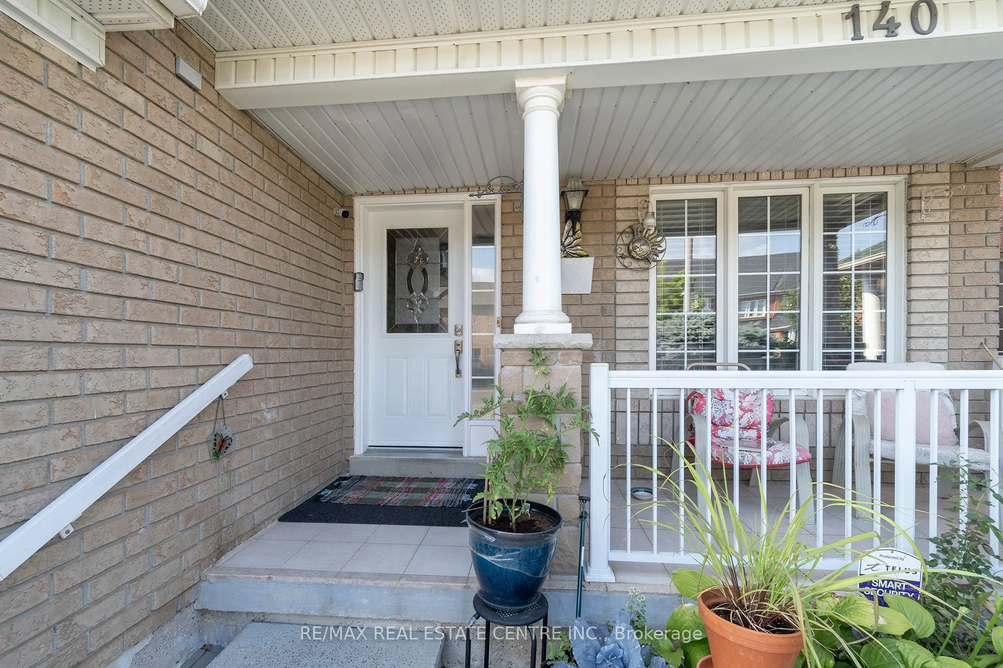 140 Saintsbury Crescent