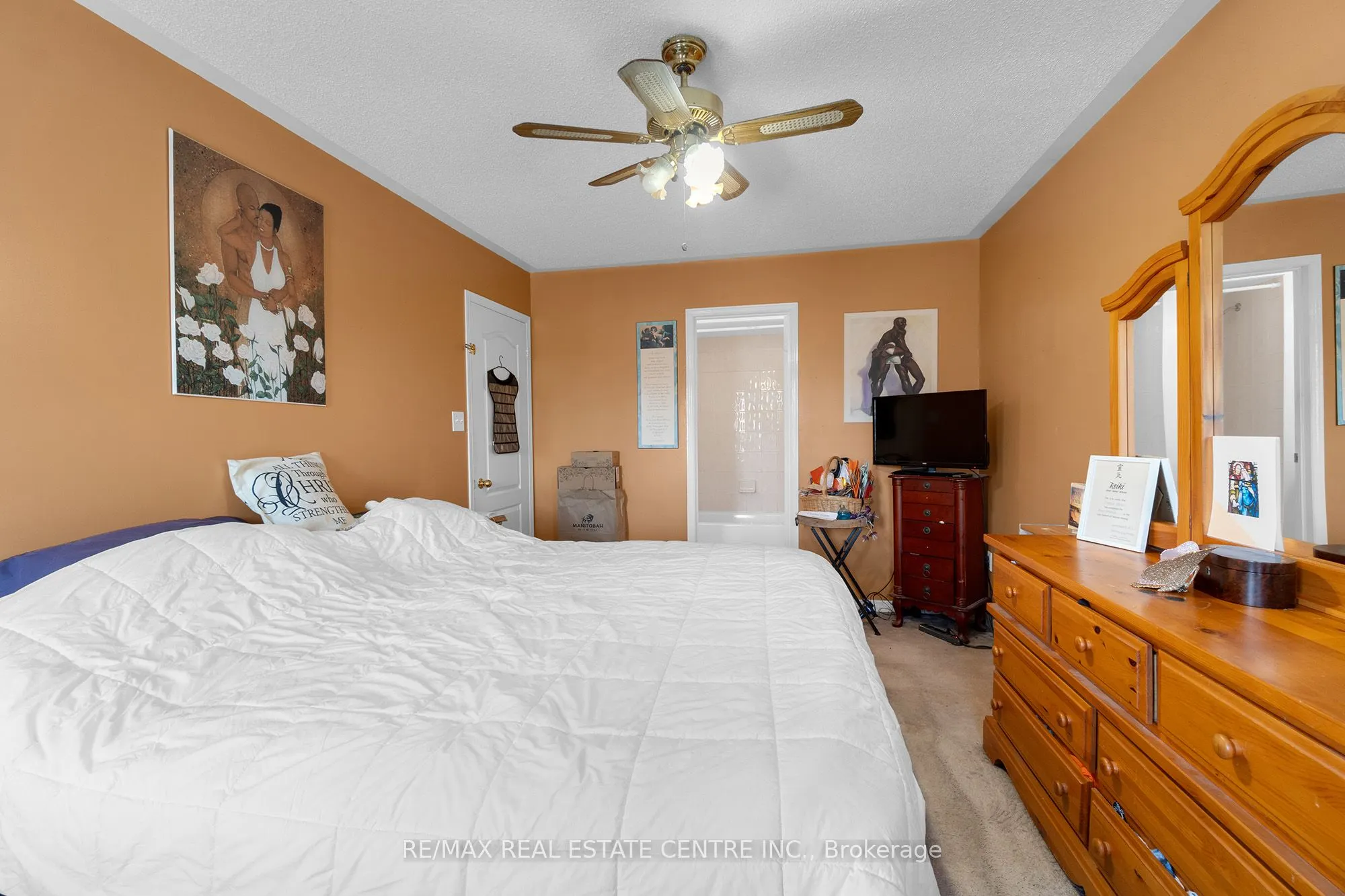 140 Saintsbury Crescent