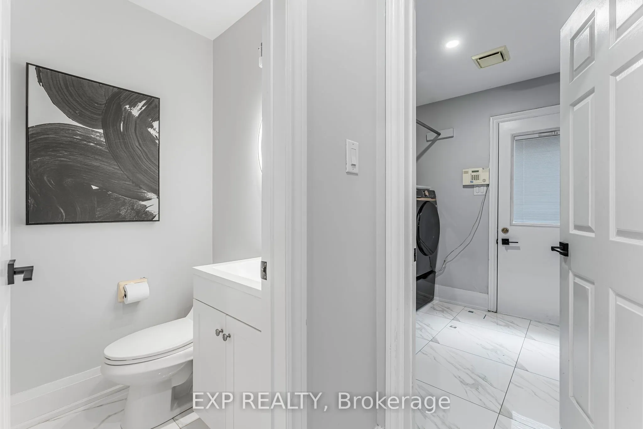 1221 Creekside Drive