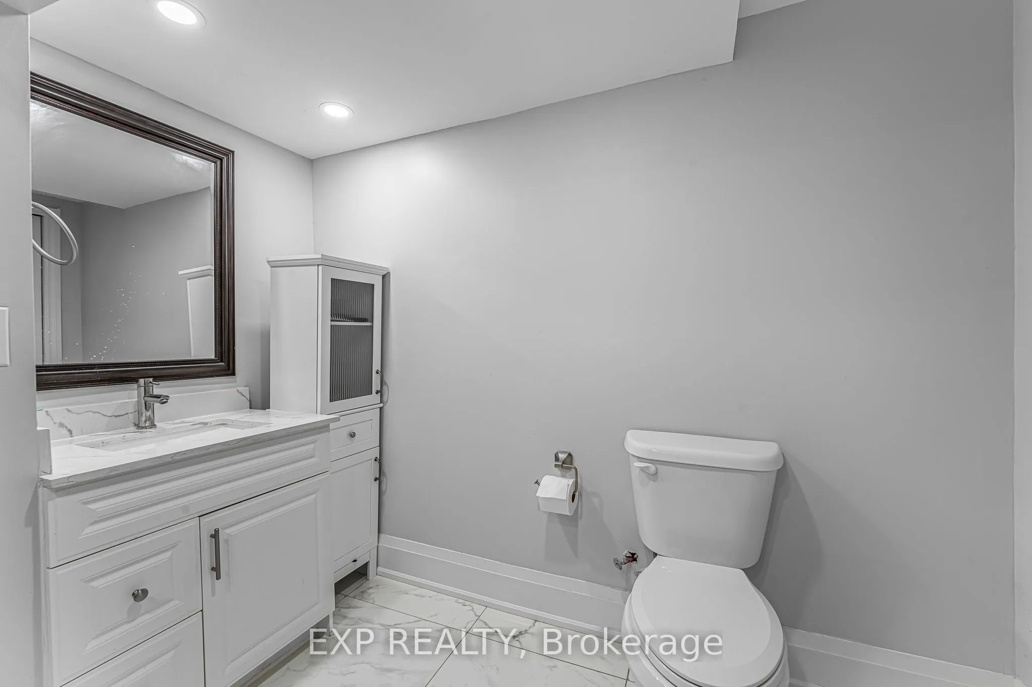 1221 Creekside Drive