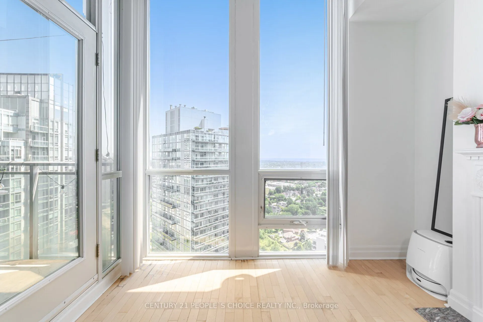 3939 Duke Of York Boulevard, #3304