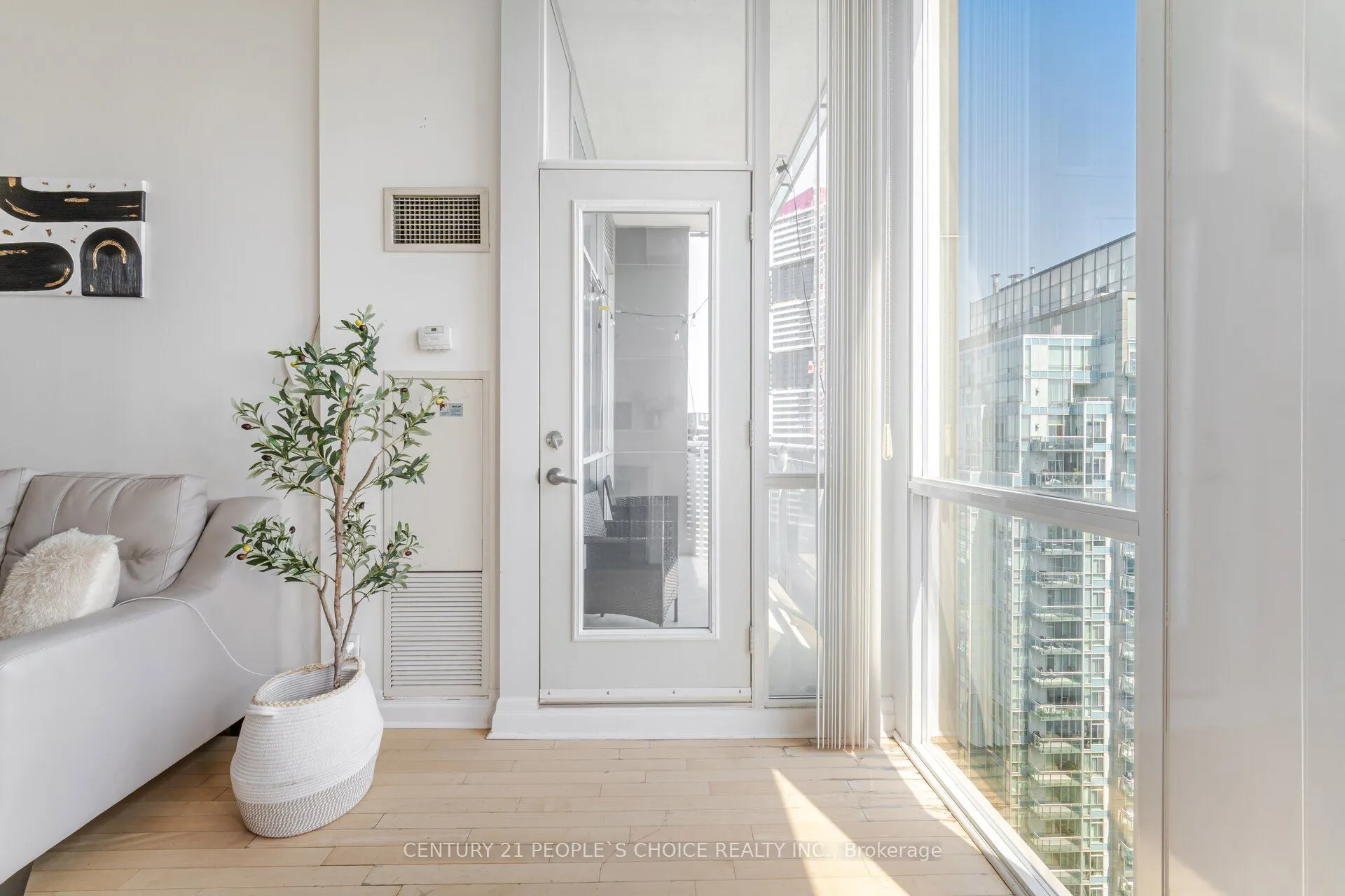 3939 Duke Of York Boulevard, #3304