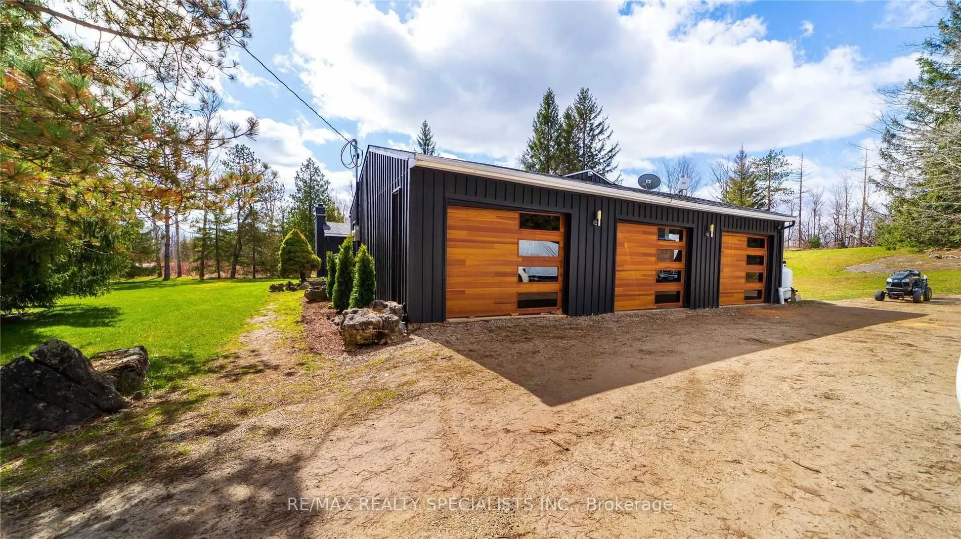 15774 Mississauga Road