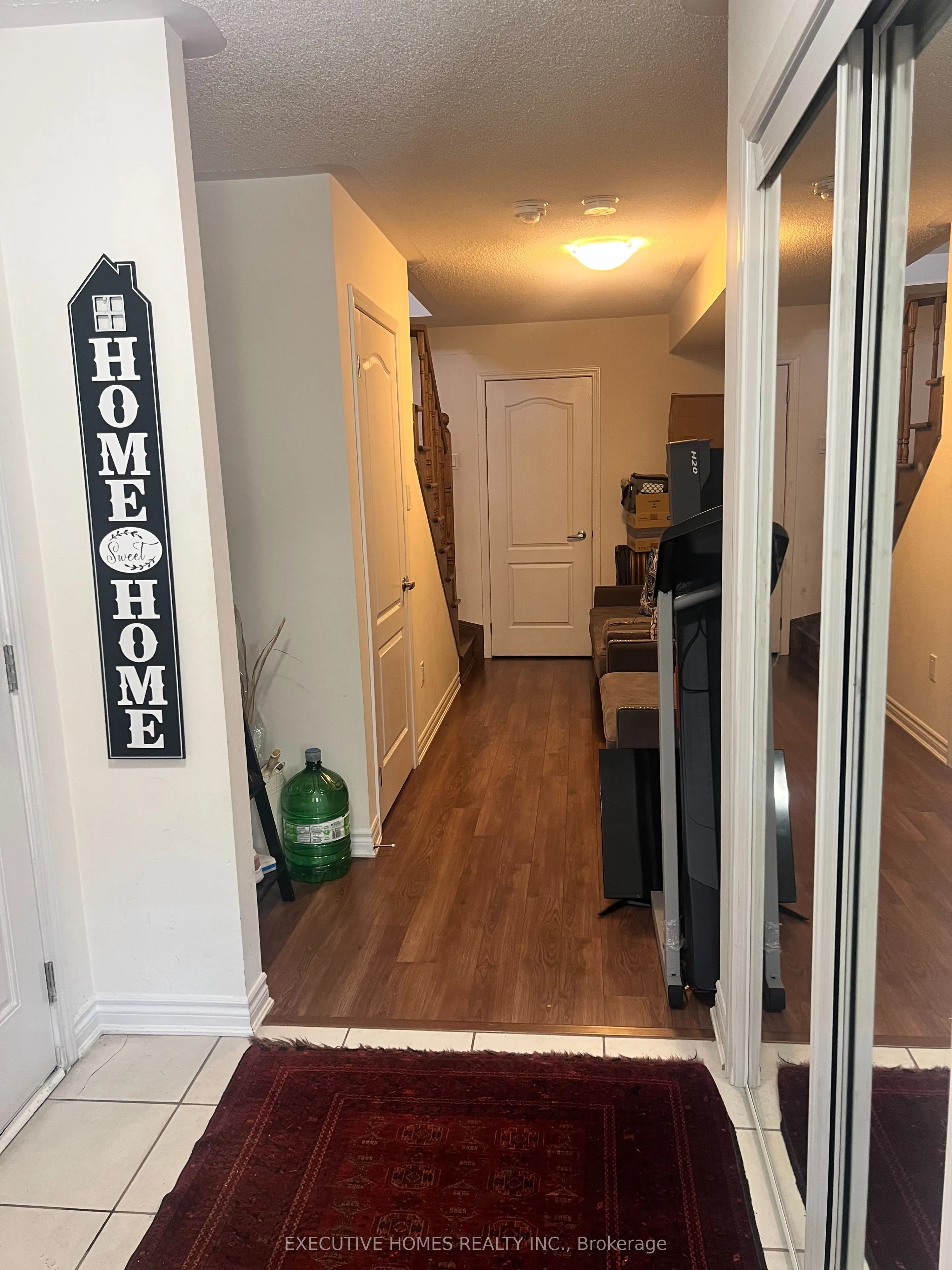 288 Reis Place